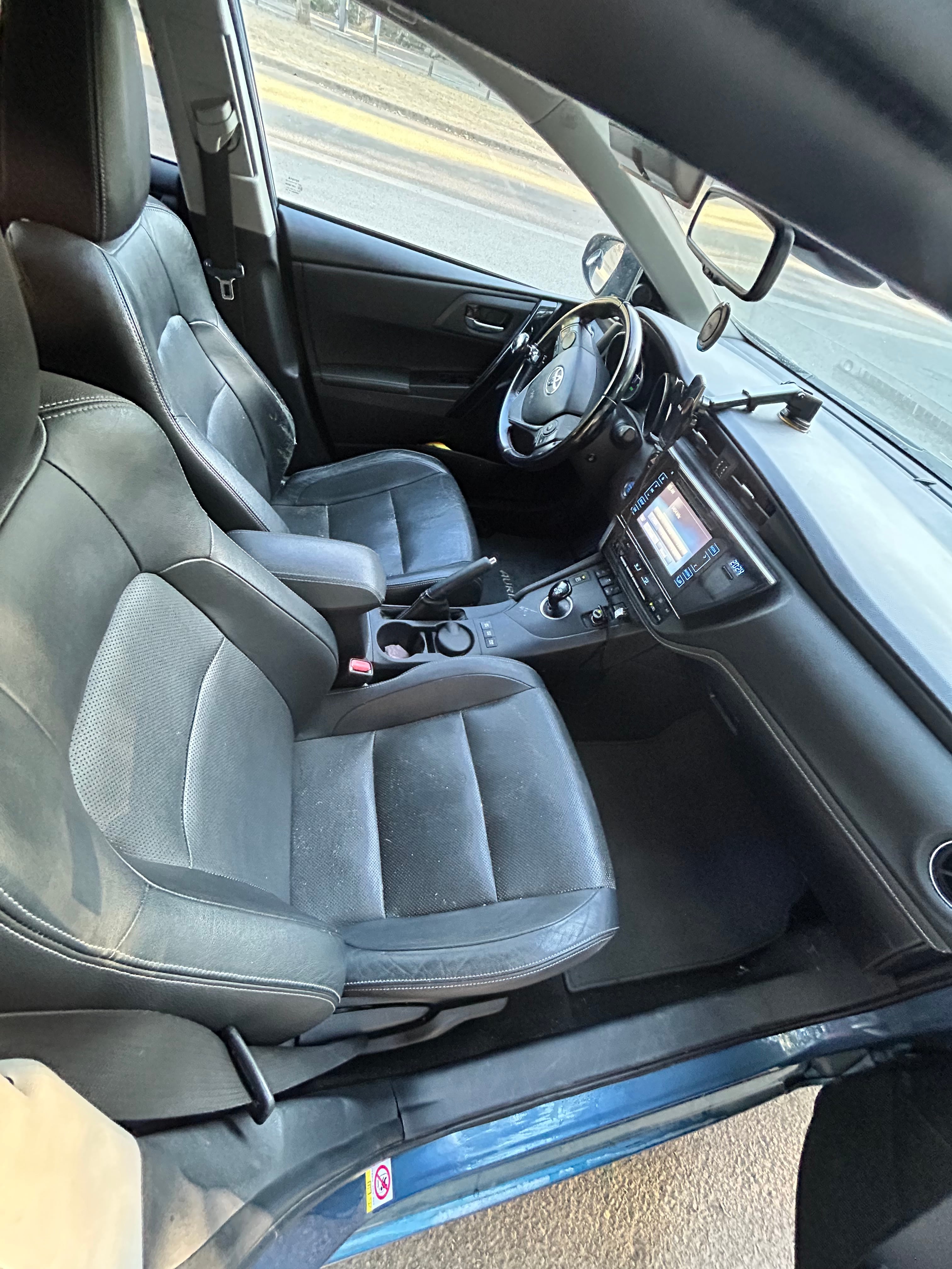 Toyota Auris con Control de velocidad