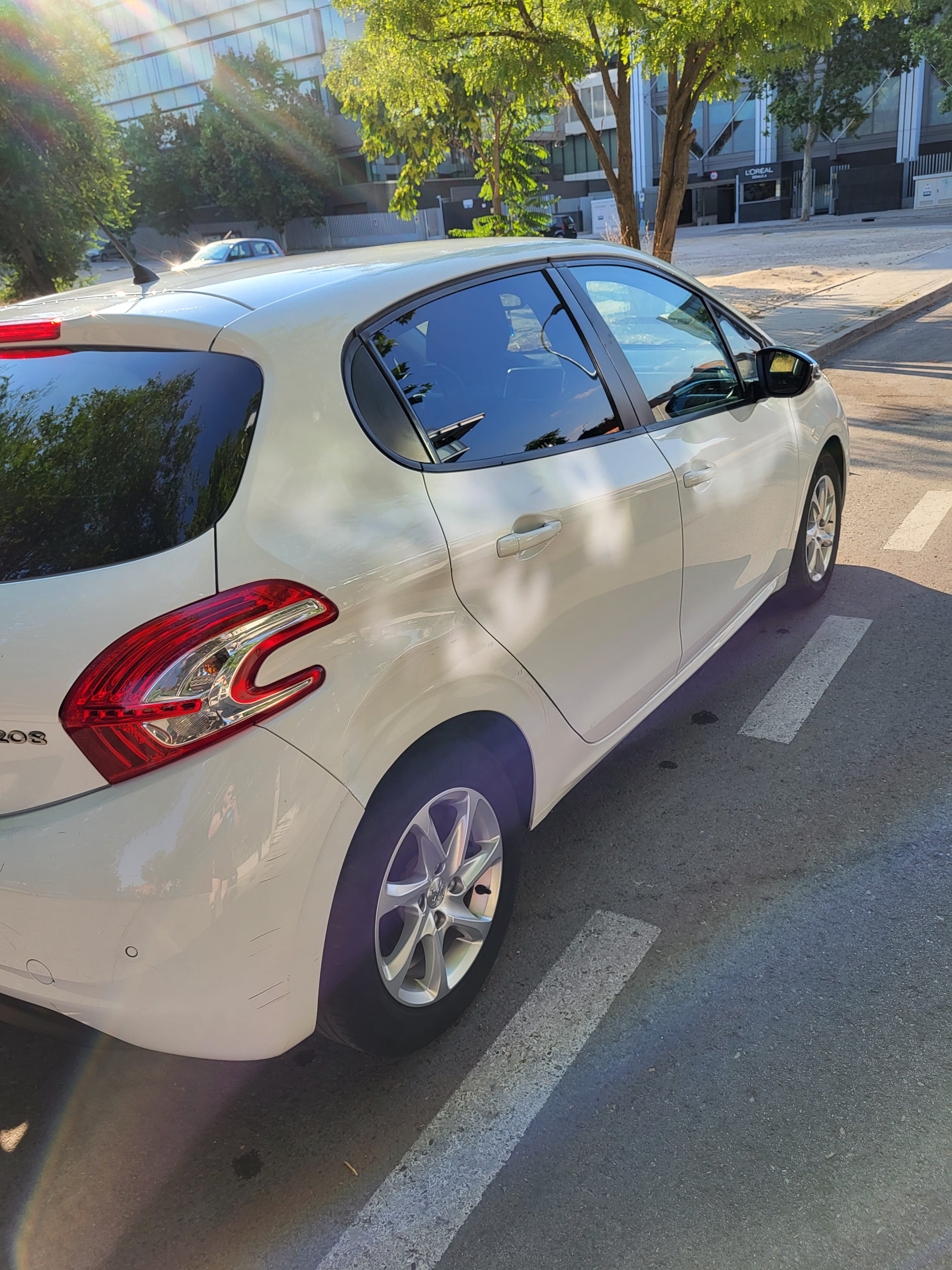 Peugeot 208 con Neumáticos de invierno