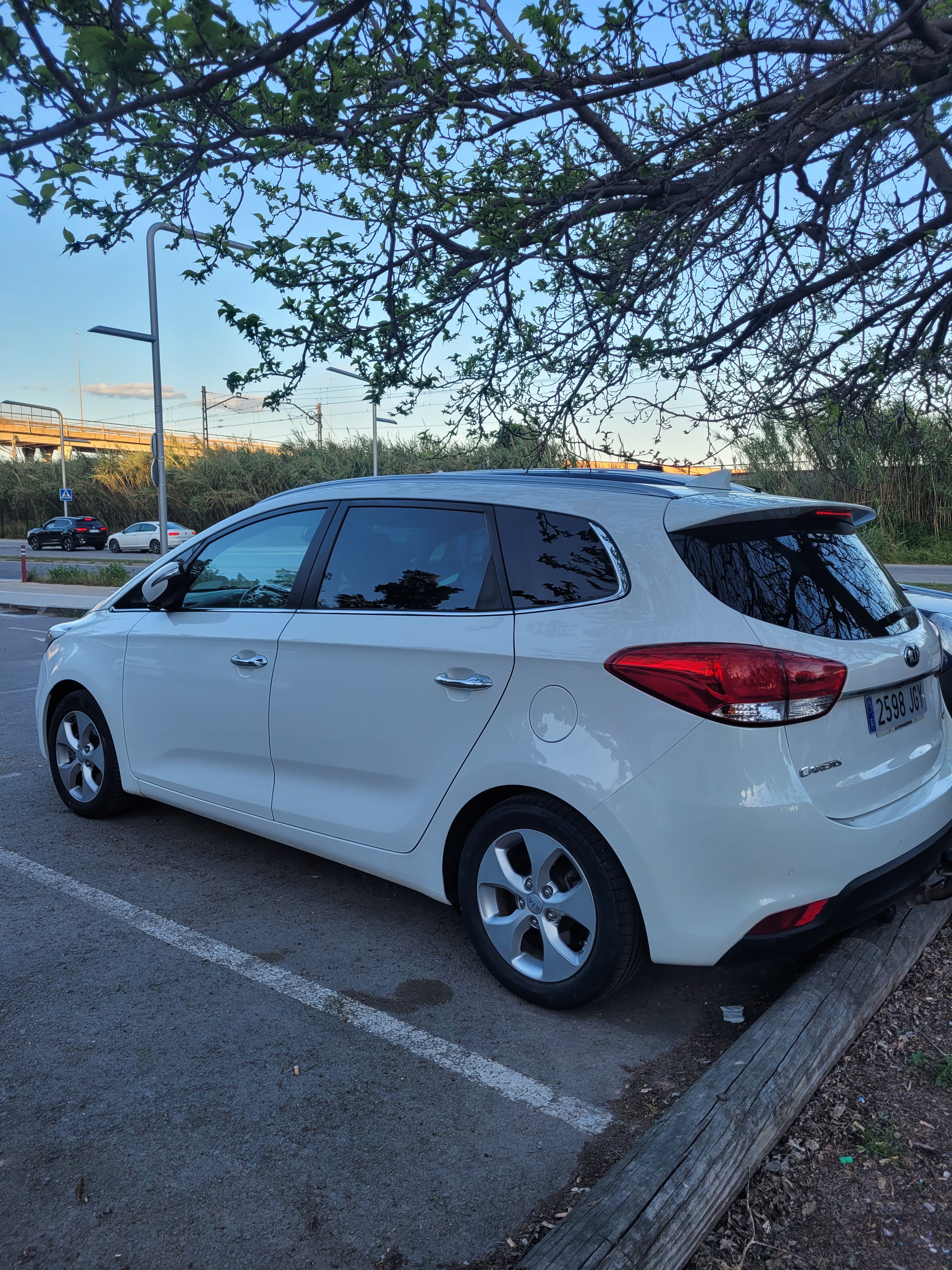 Kia Carens con Aire acondicionado