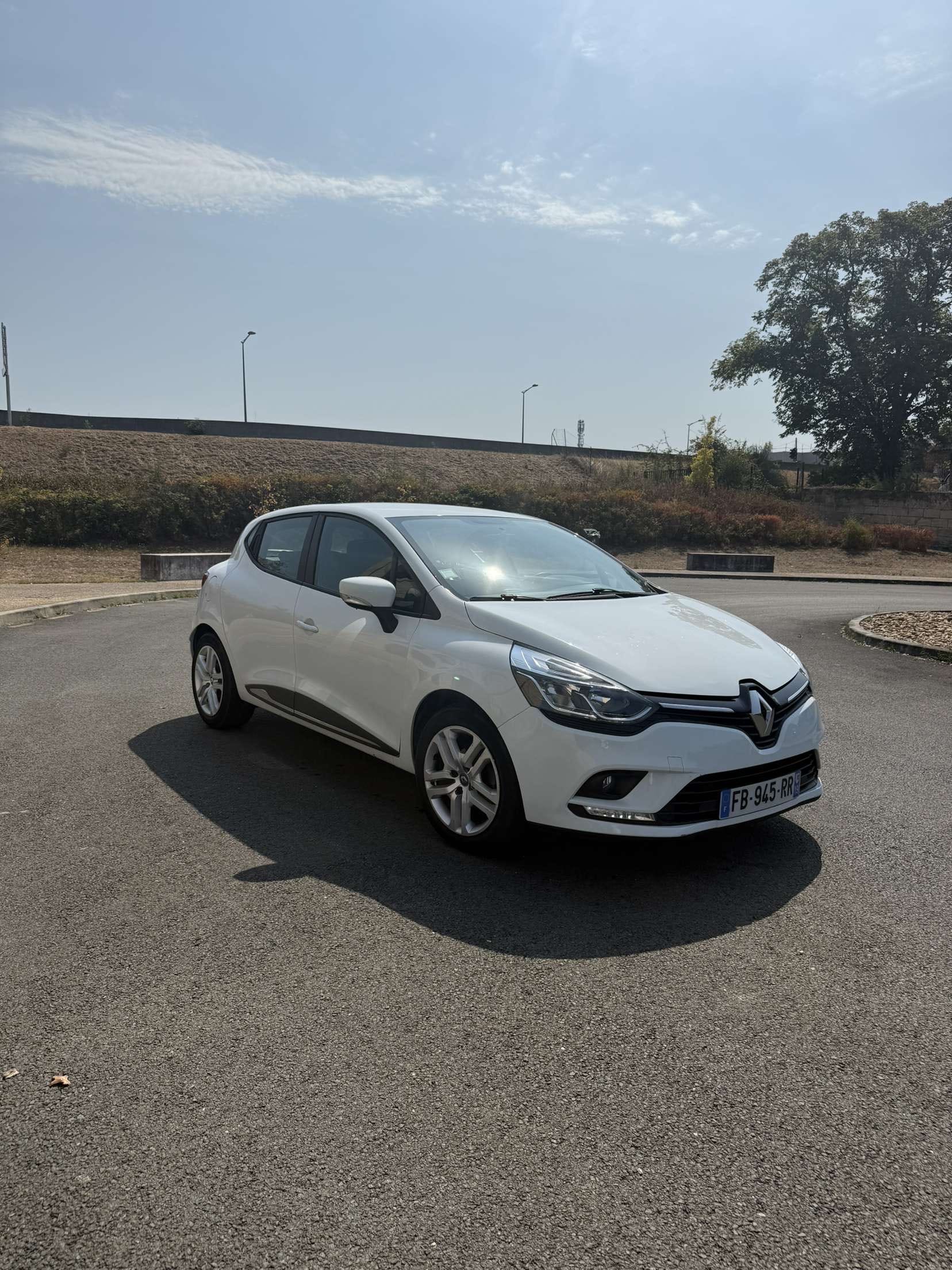 Renault Clio, 2018, Essence 98