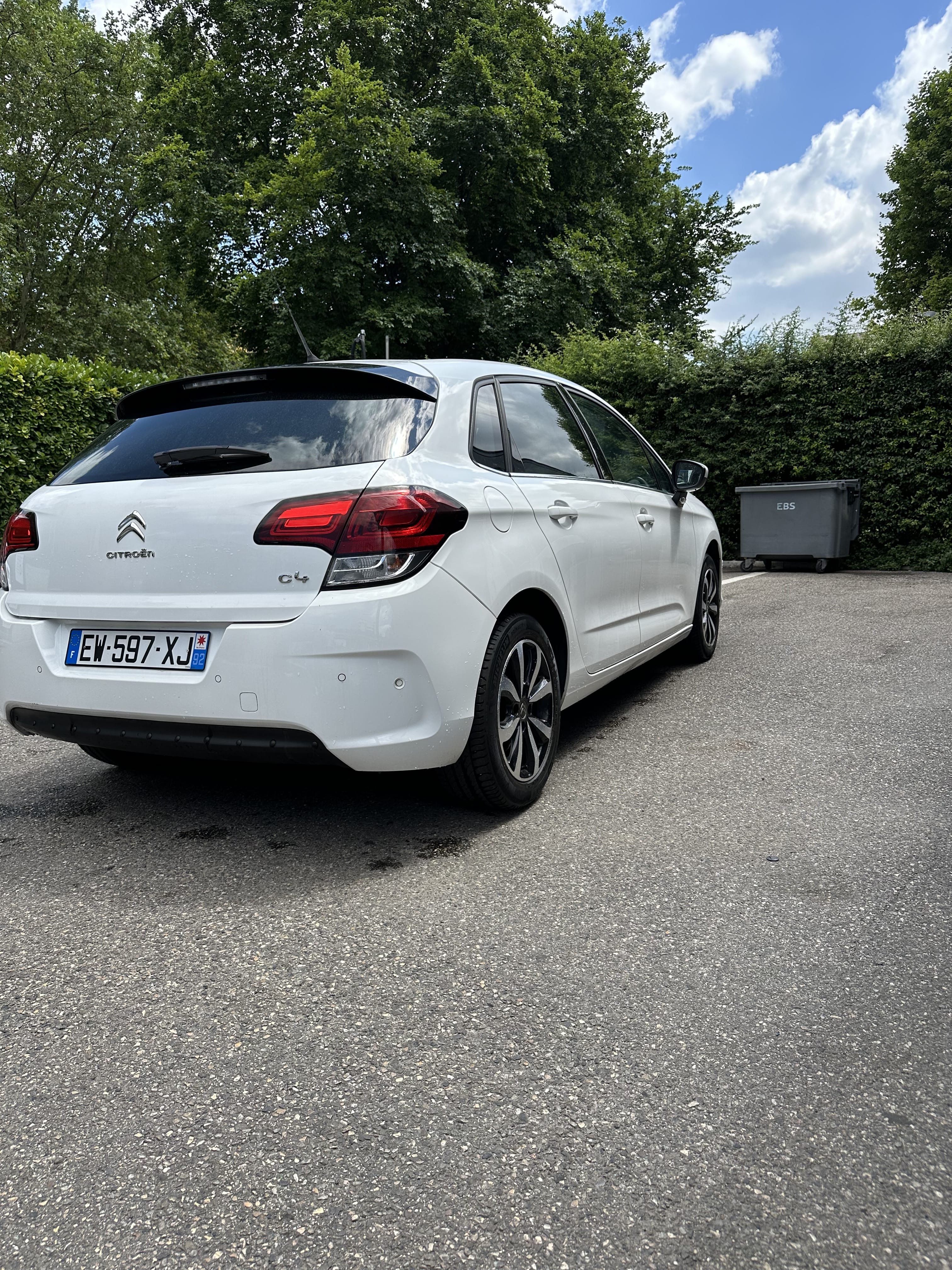Citroen C4 avec GPS