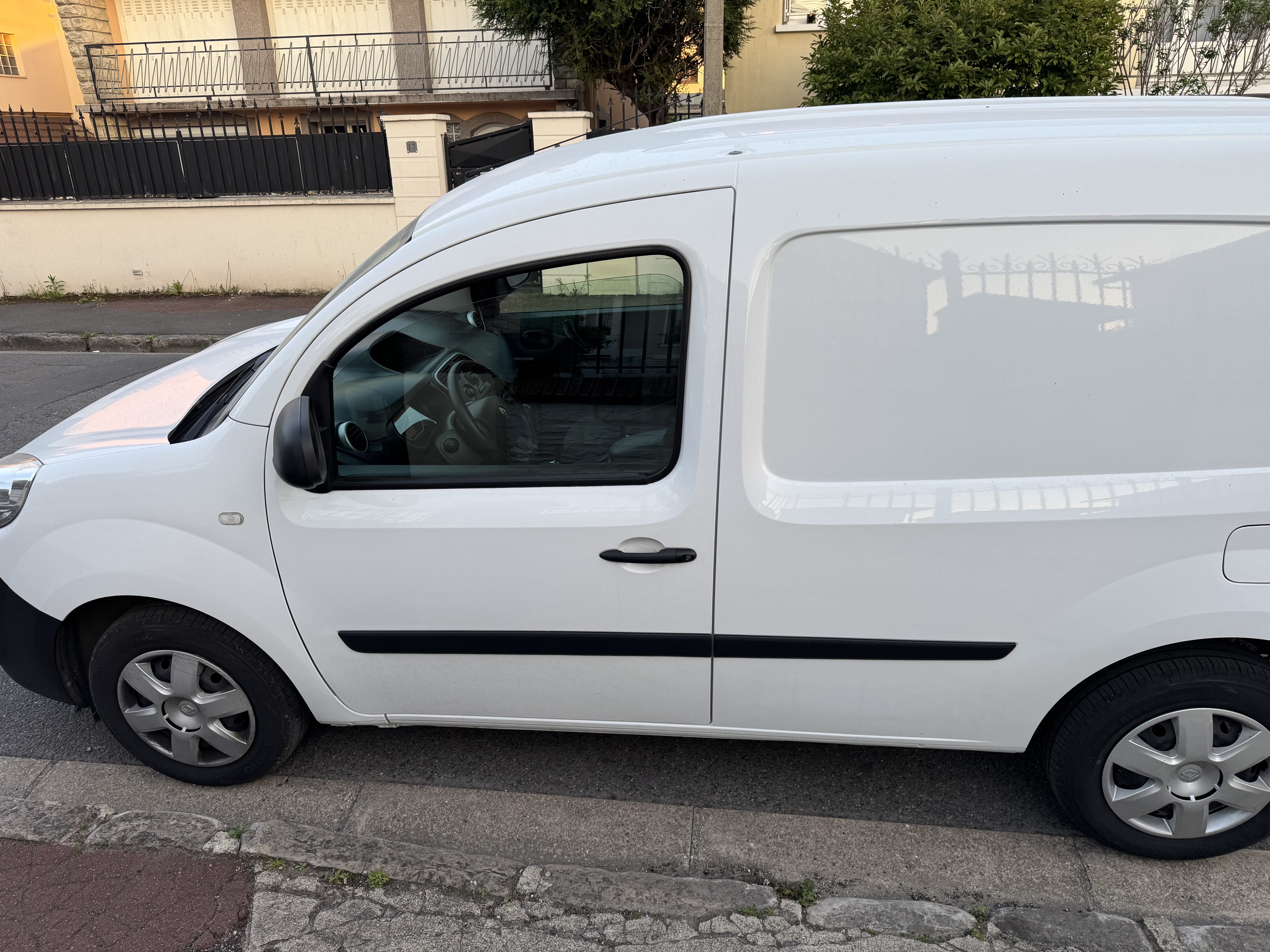 Renault Kangoo Fourgon avec Climatisation