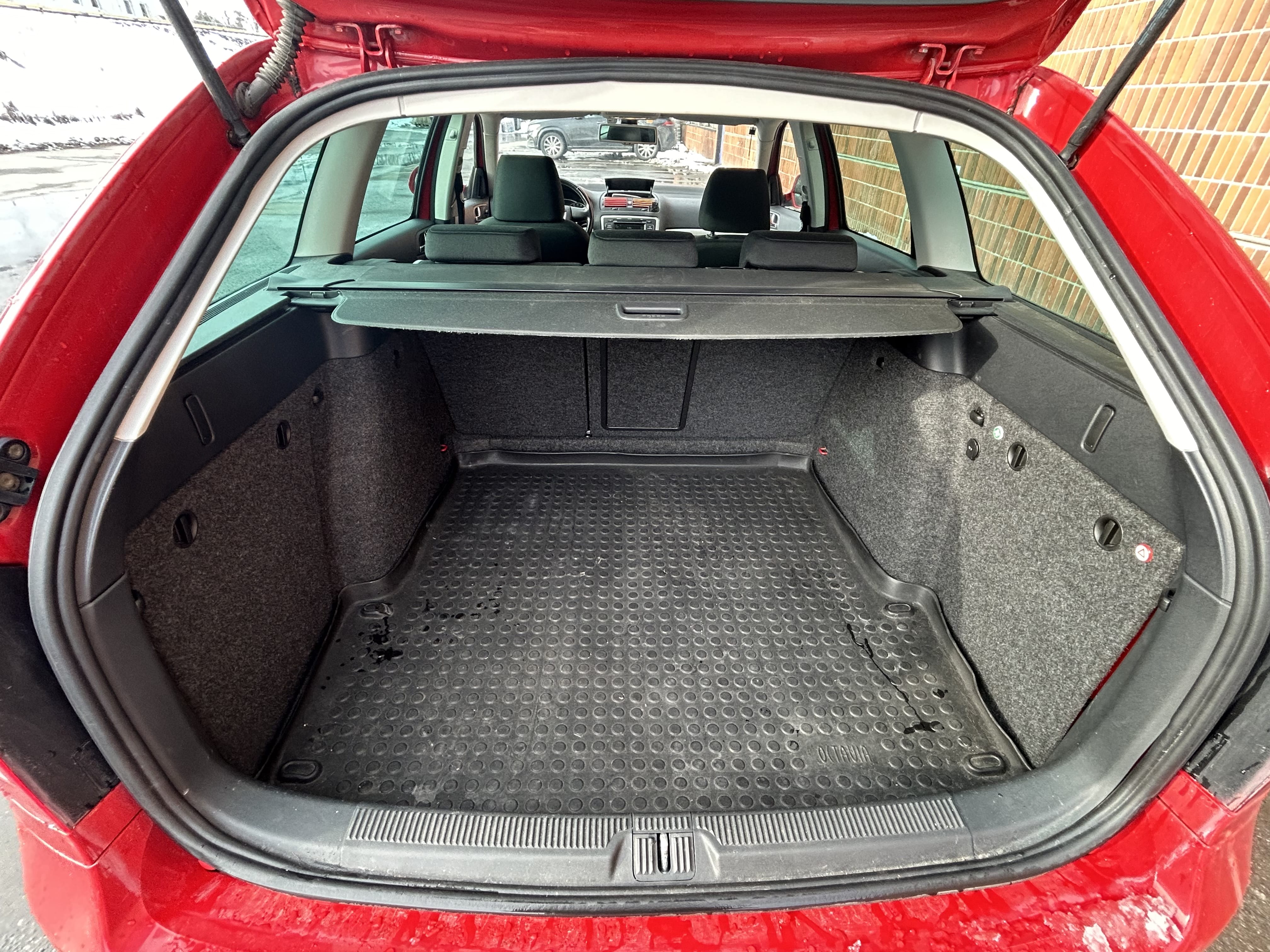 Skoda Octavia 4x4 med Bluetooth audio
