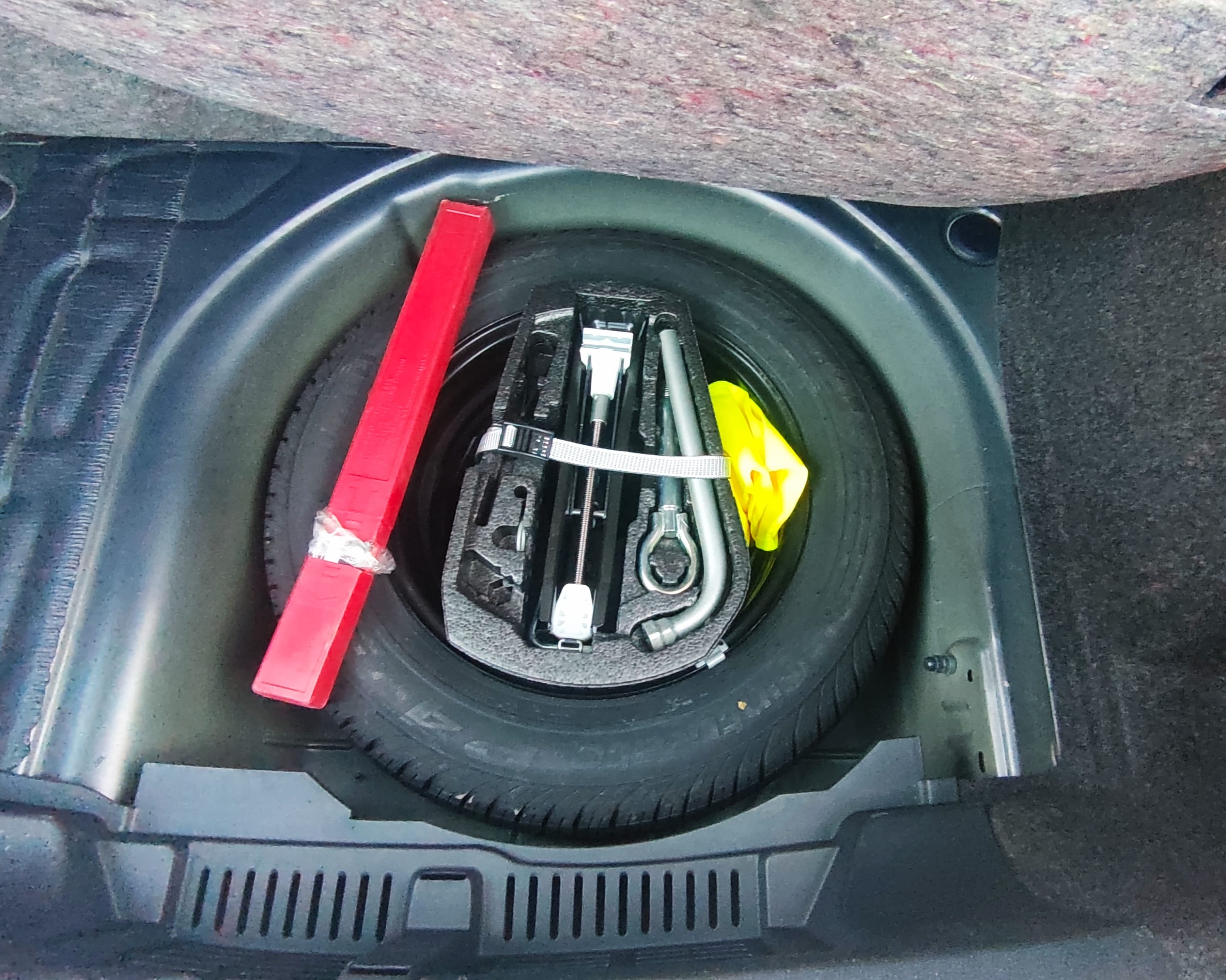 Seat Ibiza 1.2 TSI con Cadenas para la nieve
