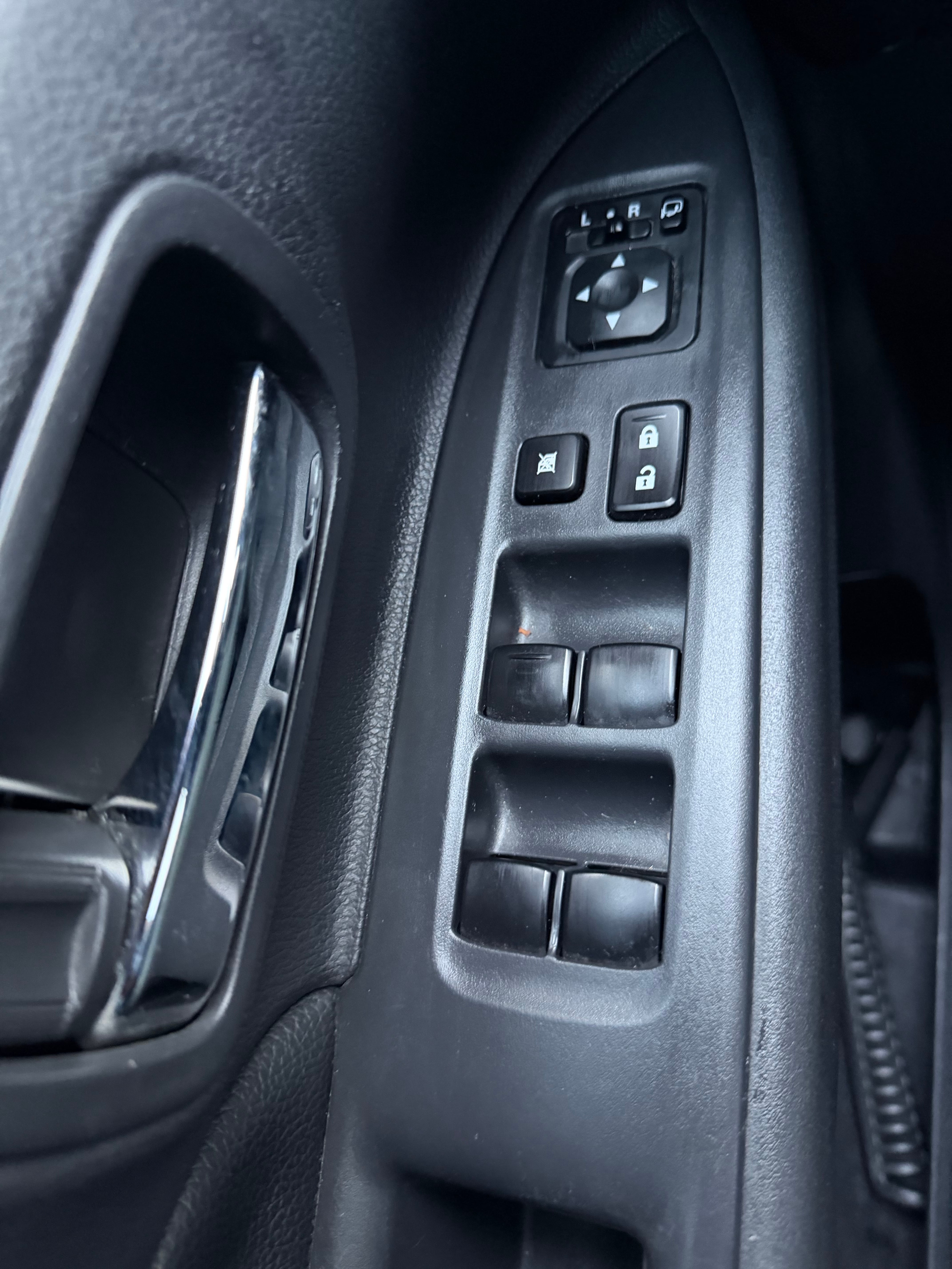 Mitsubishi Outlander Hybrid con Control de velocidad