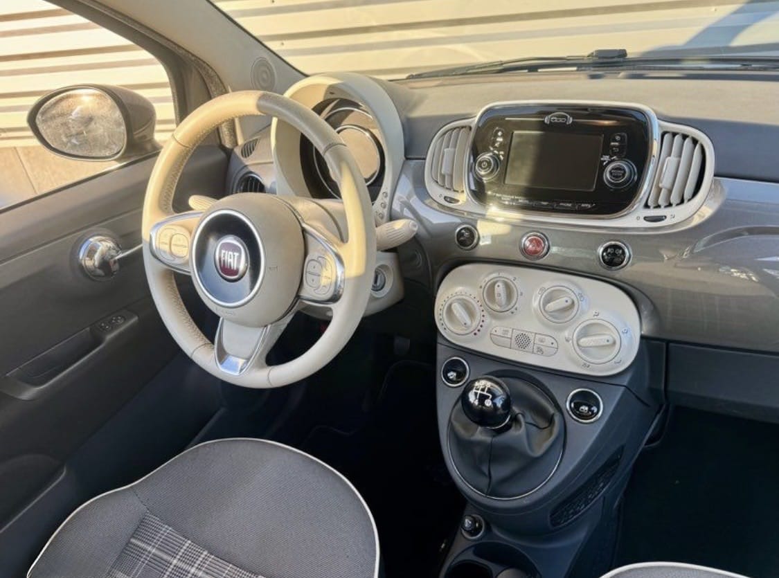 Fiat 500 C avec Entrée audio / iPod