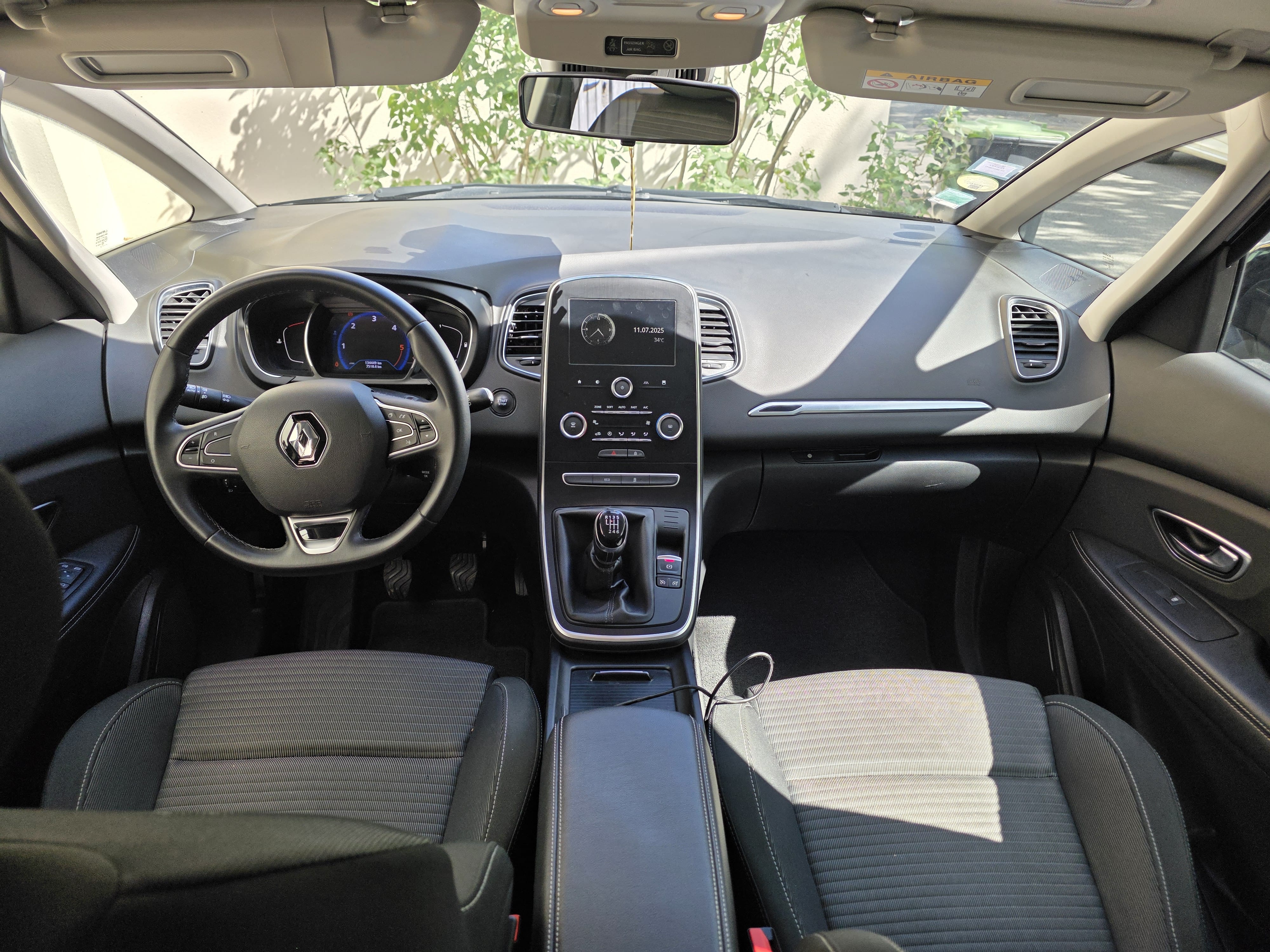 Renault Grand Scenic avec GPS