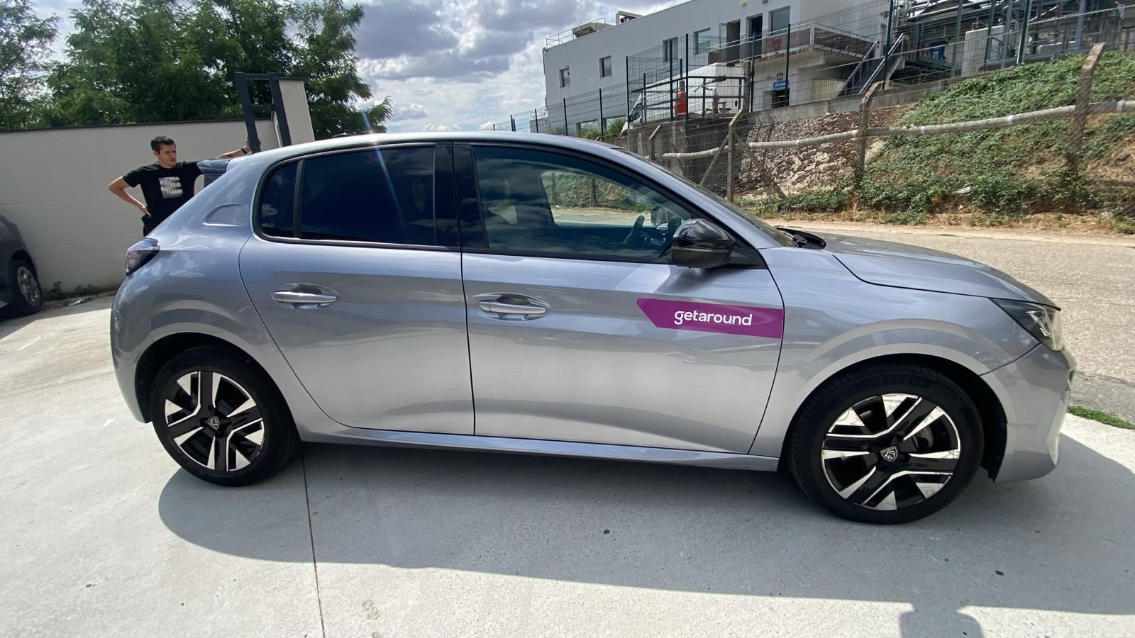 Peugeot 208, 2024, Essence 98, automatique