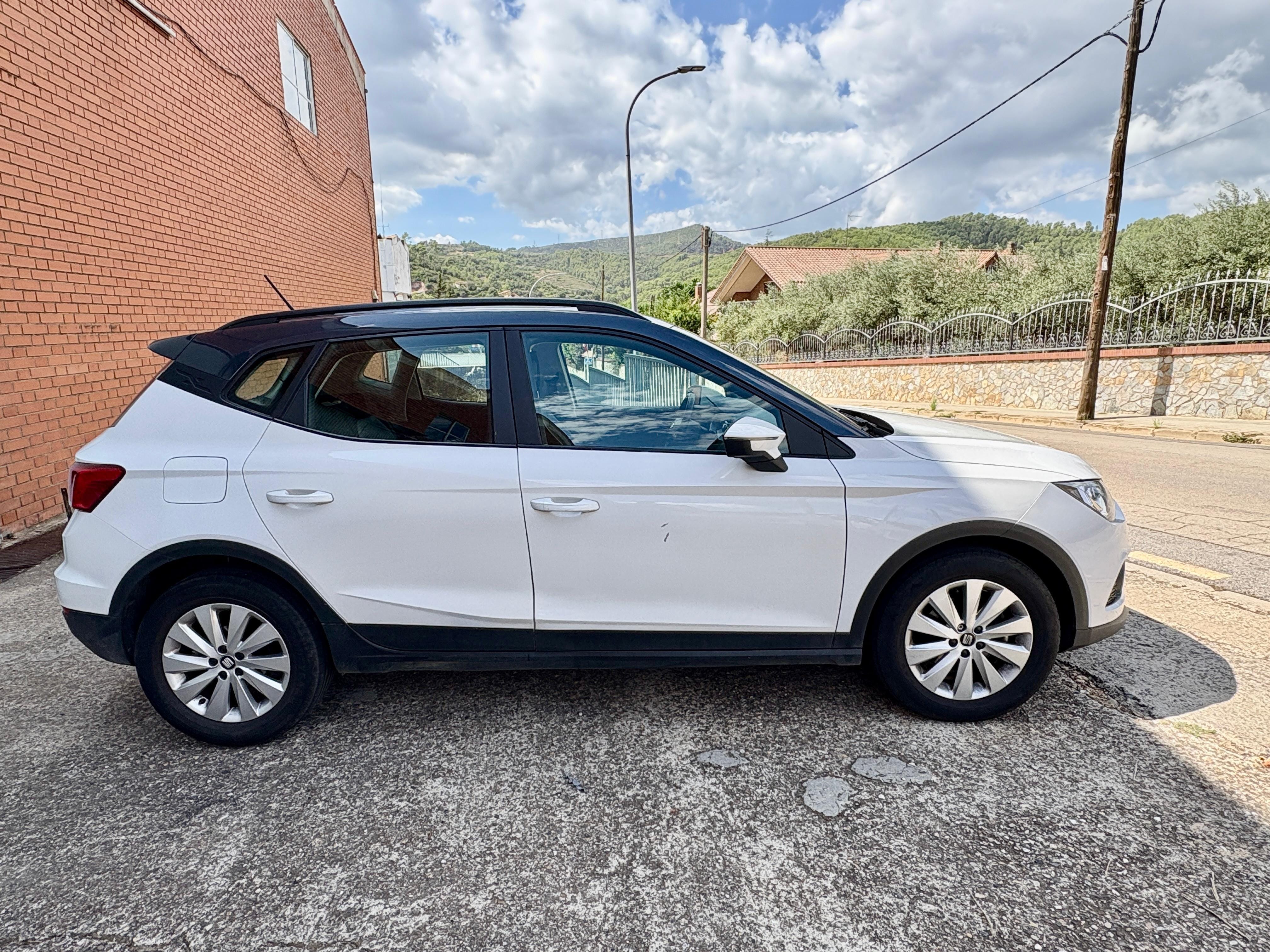 Seat Arona ECO 1.0 TSI con Audio Bluetooth