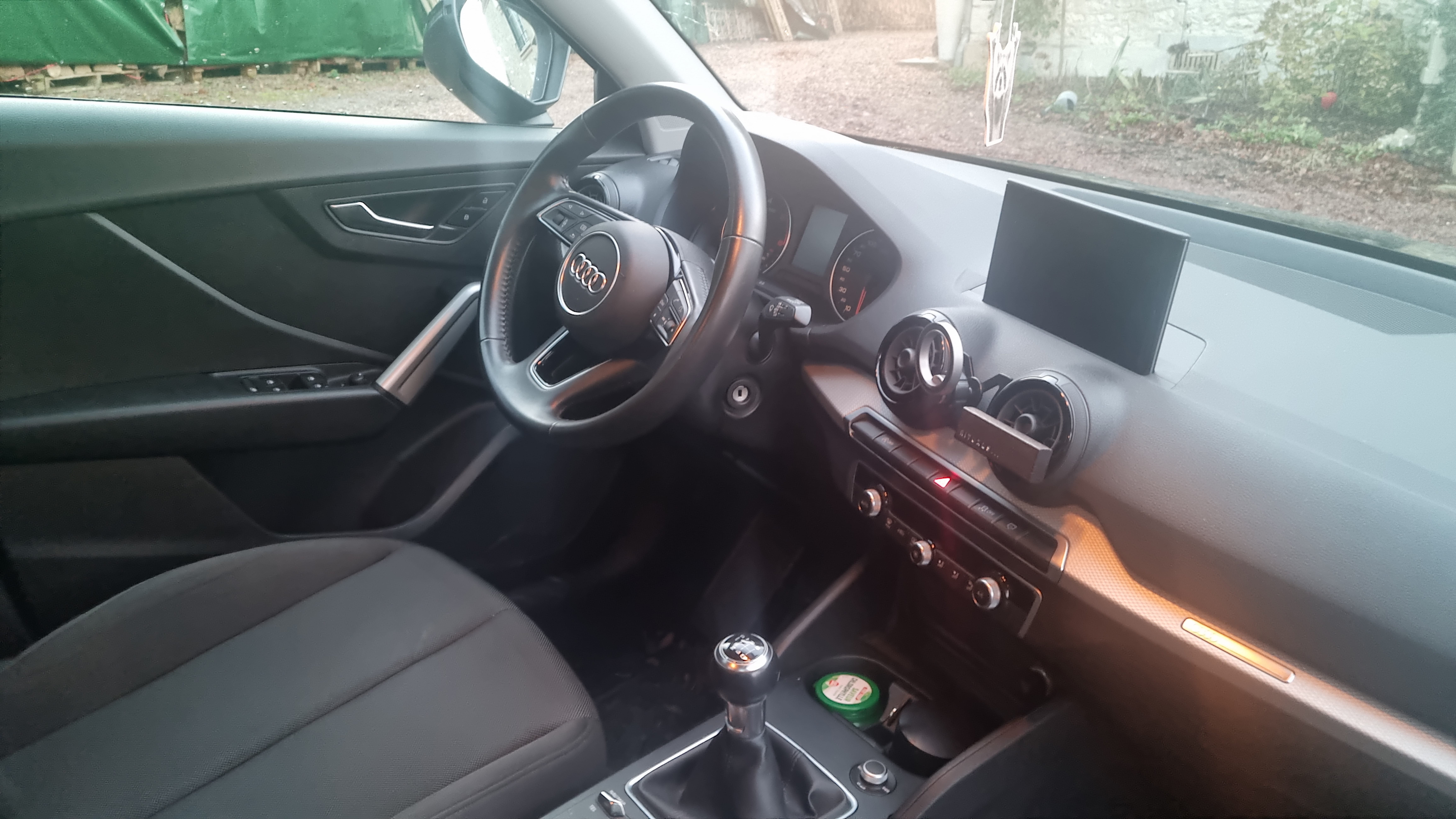 Audi Q2 avec Entrée audio / iPod