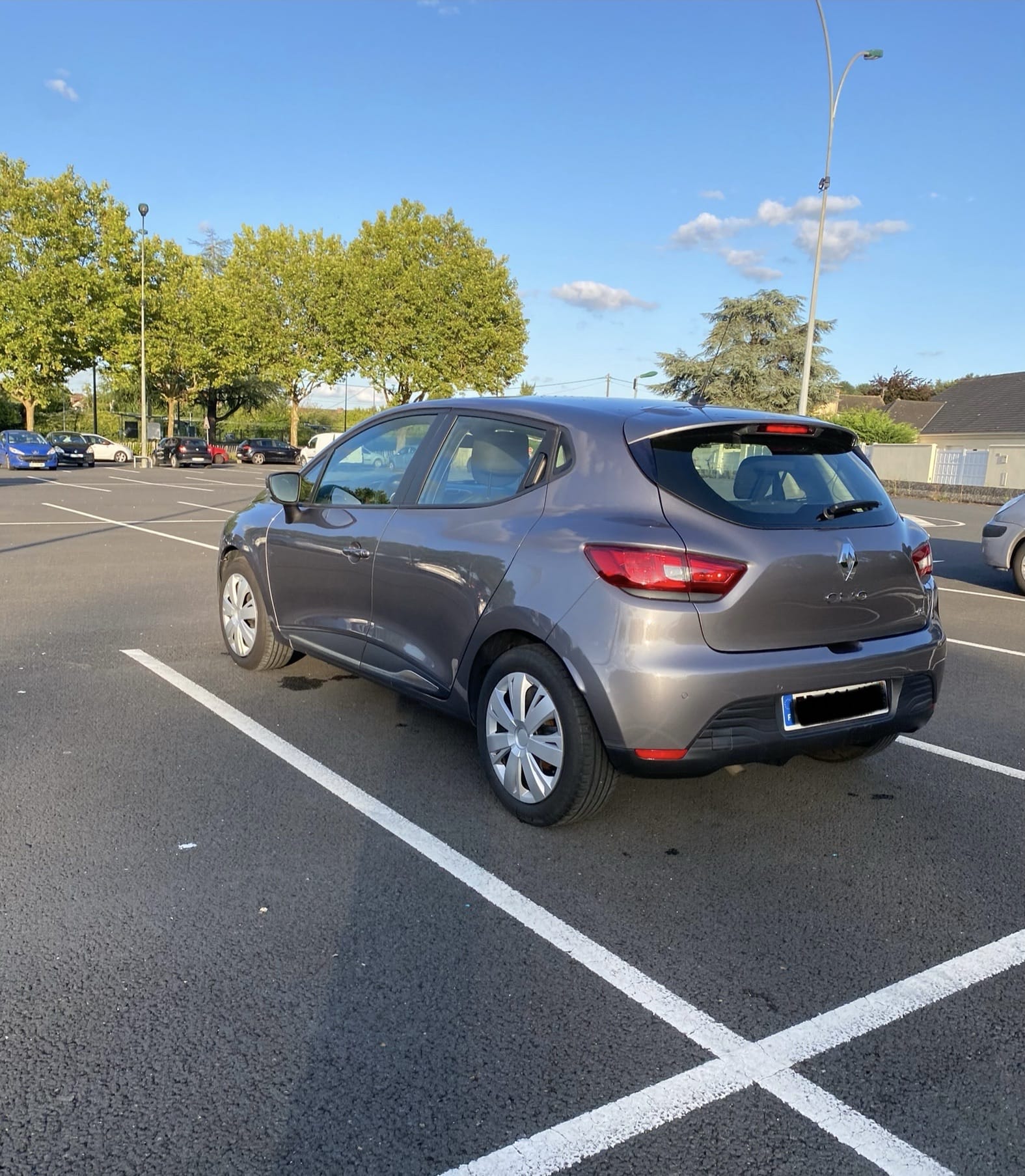 Renault Clio Business grise avec Régulateur de vitesse