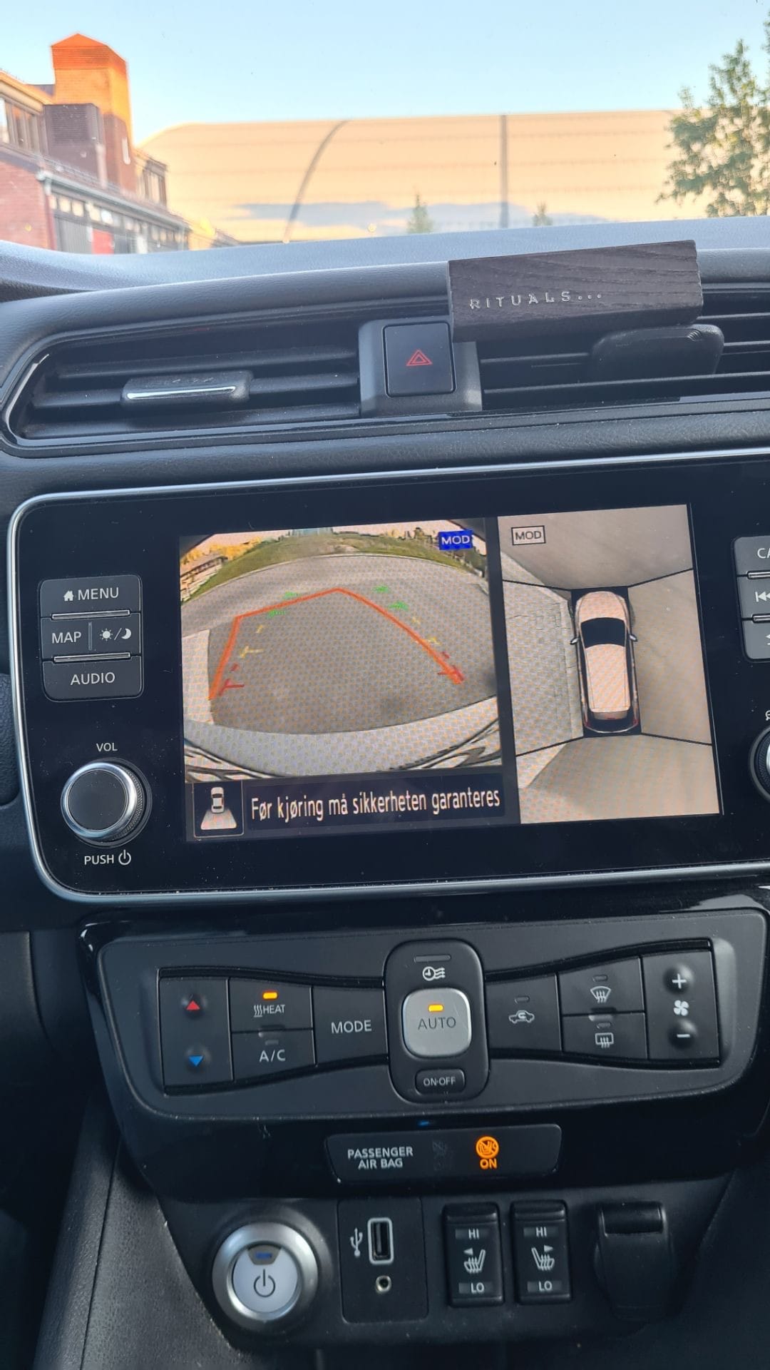Nissan Leaf 40kwh med Apple CarPlay