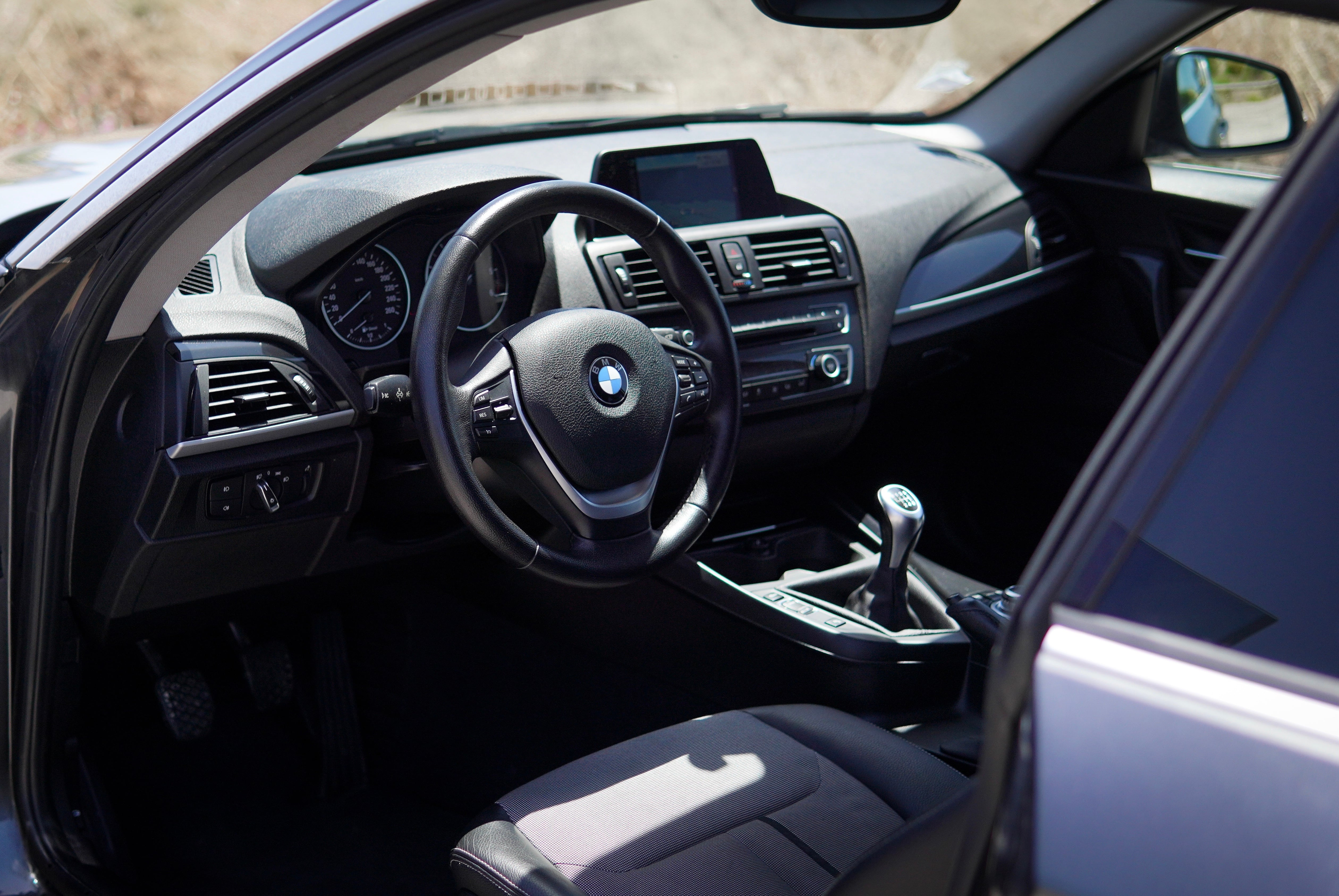 BMW Série 1 Coupé avec GPS