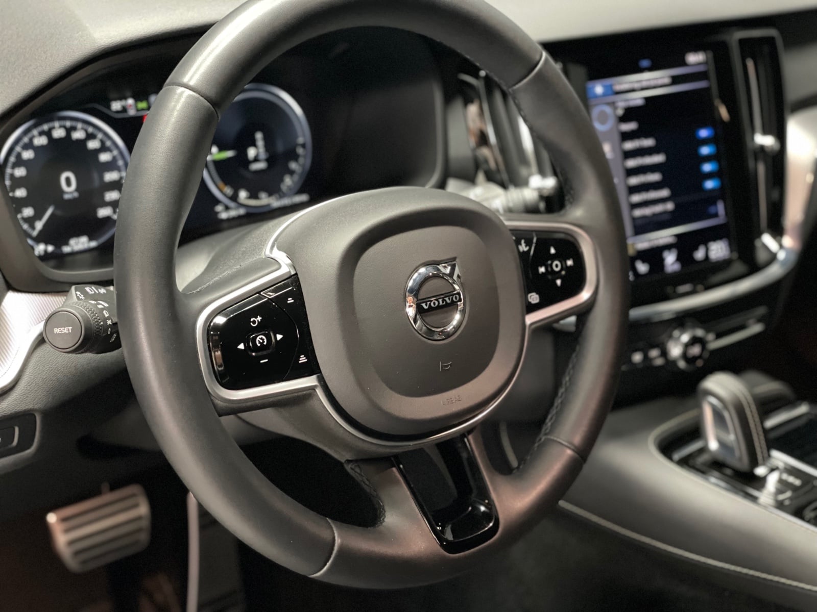 Volvo V60 med Cruisekontroll