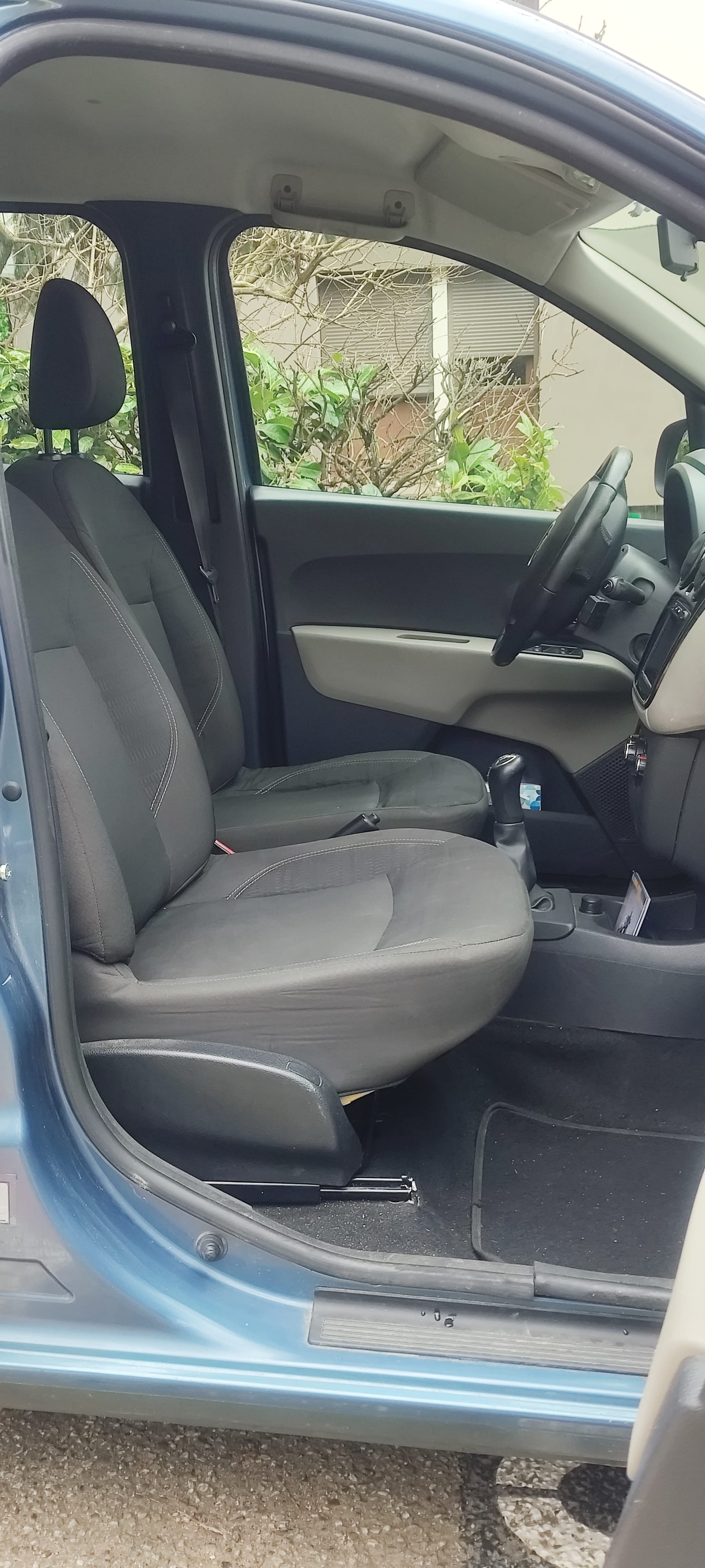 Dacia Lodgy avec GPS