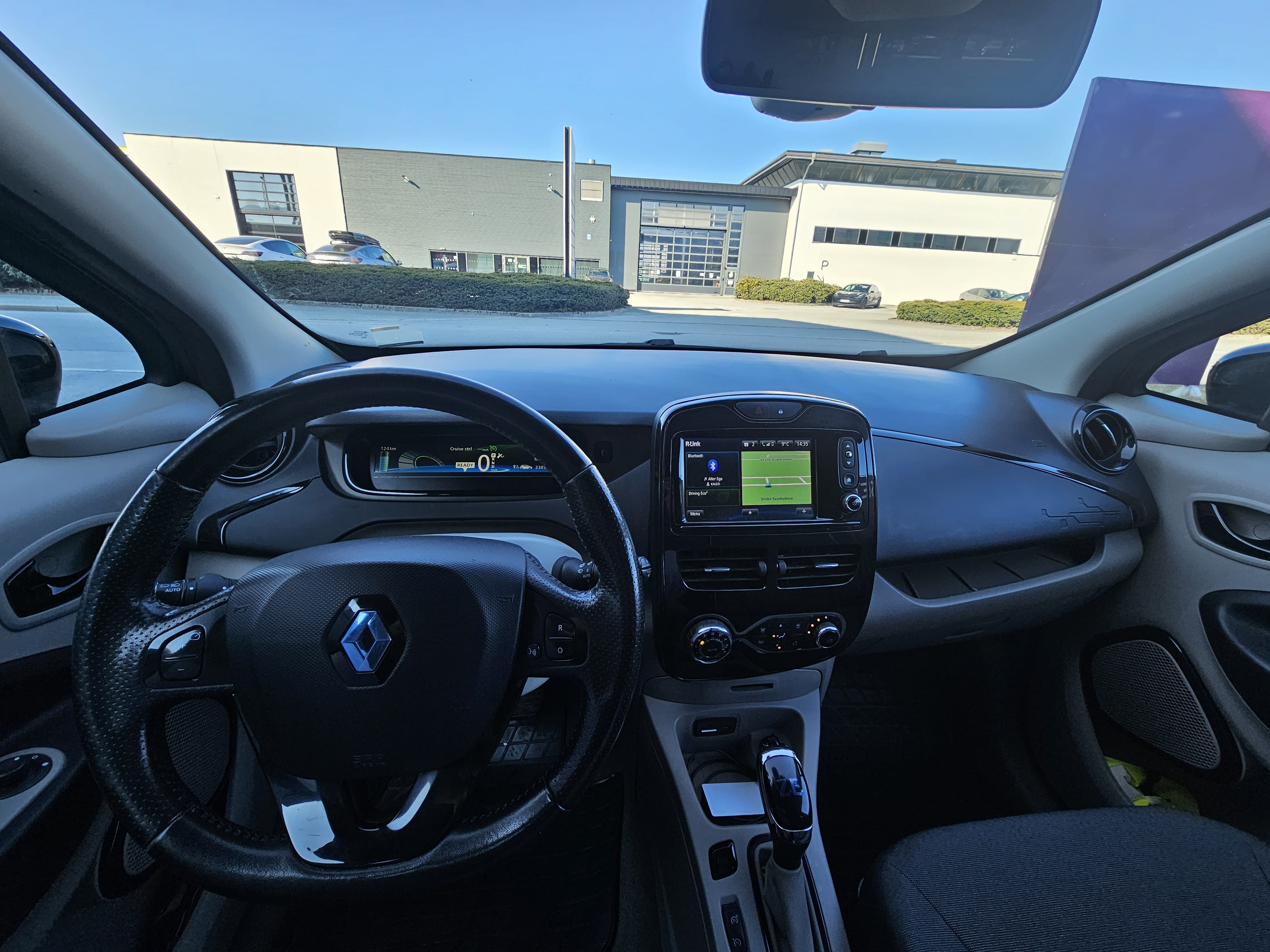 Renault ZOE Q210 – Best for City & Short Trips med Cruisekontroll
