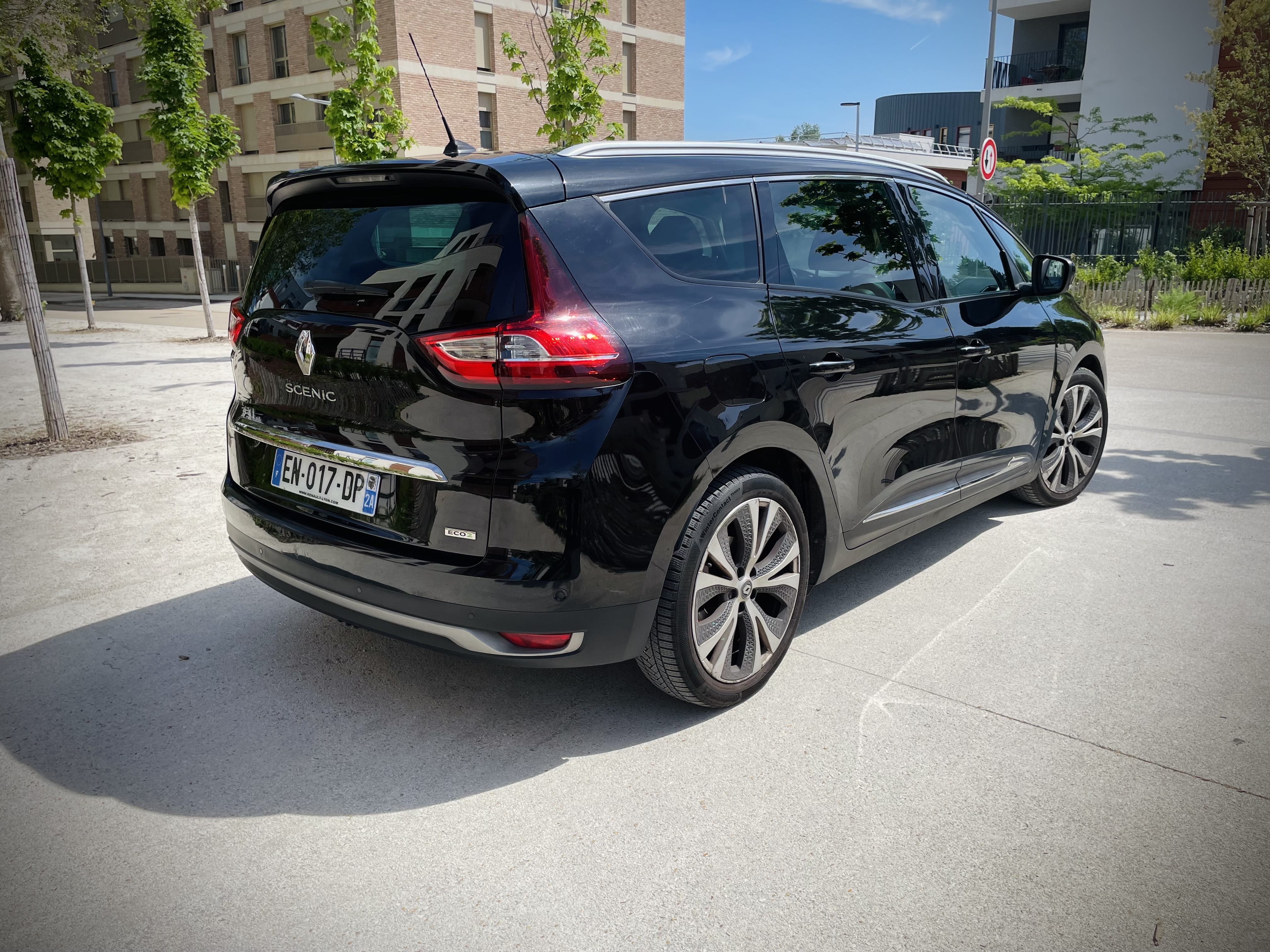 Renault Grand Scenic avec GPS