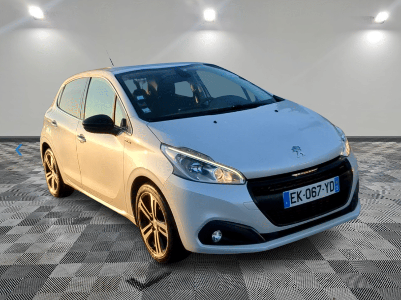 Peugeot 208 GT Line 110 Chevaux, 2017, Essence 95