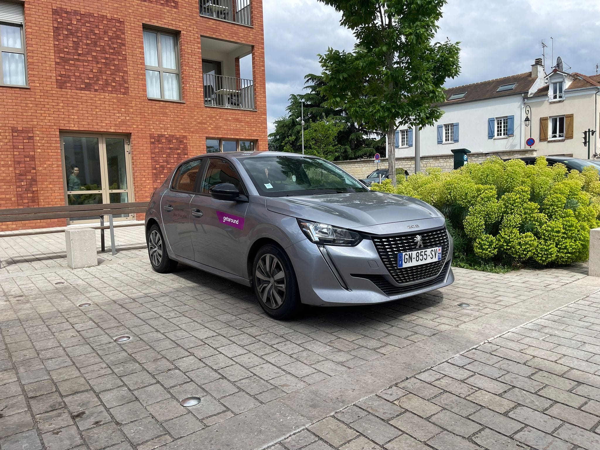 Peugeot 208 avec Climatisation