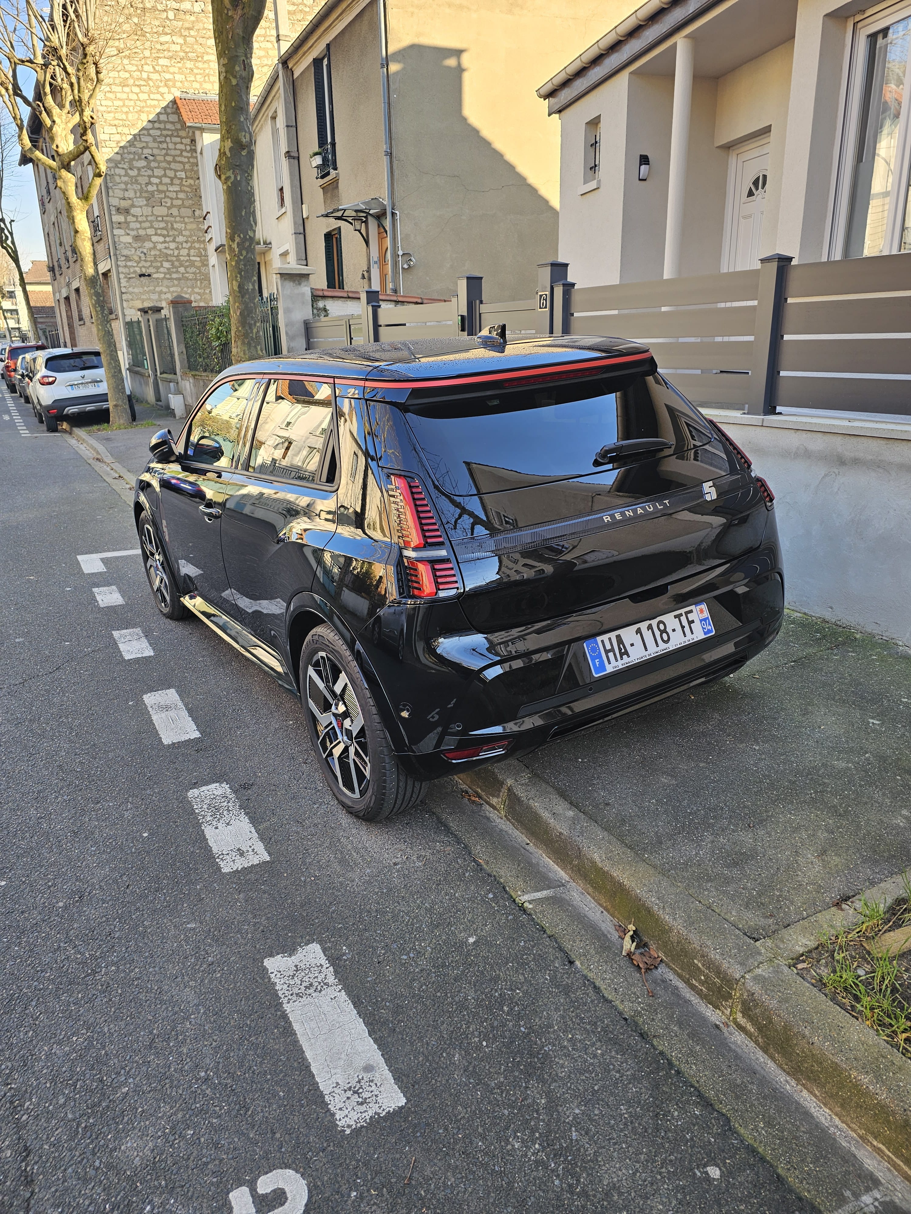 Renault 5 E-Tech avec GPS