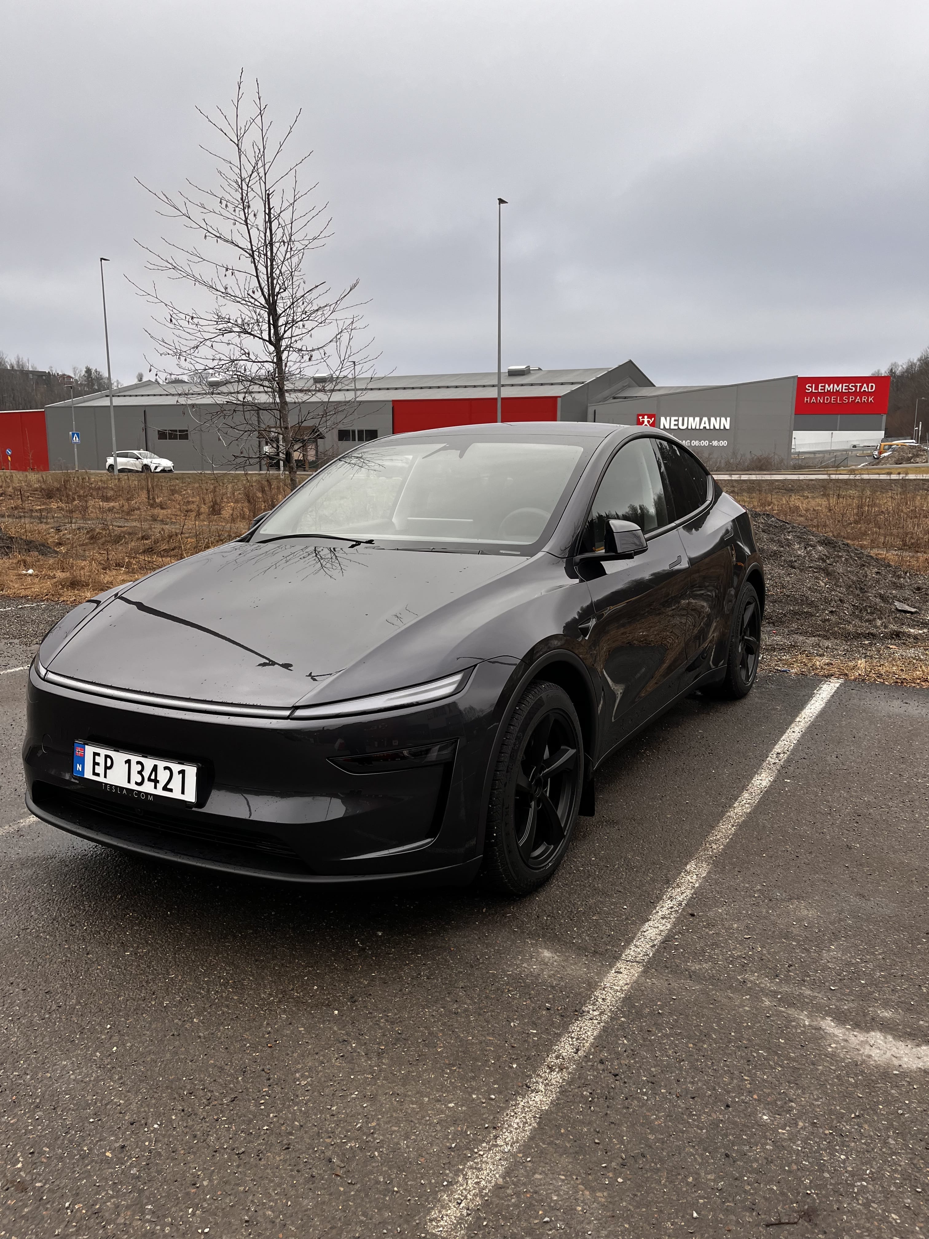 Tesla Model Y Long Range, 2025, Elektrisk, automatisk