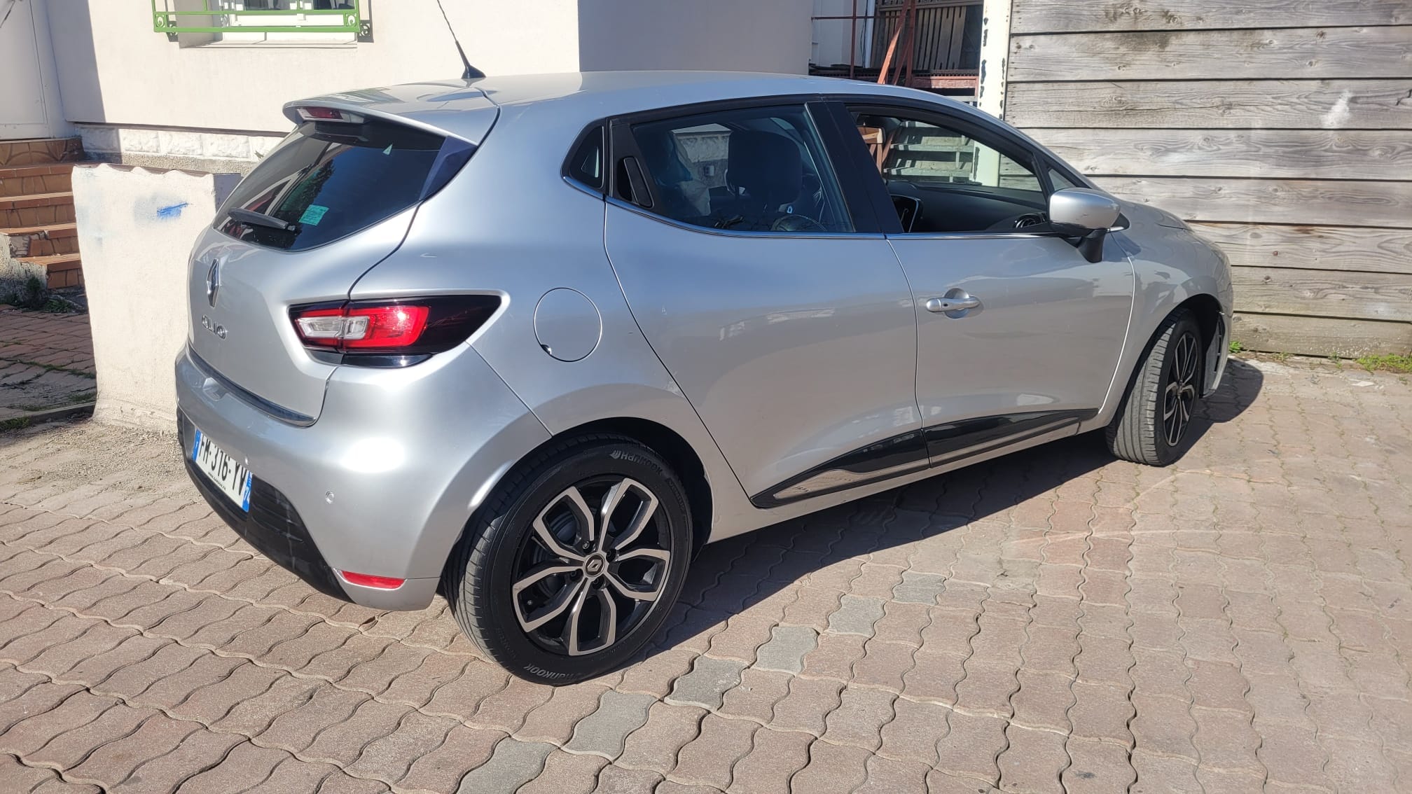Renault Clio avec Climatisation