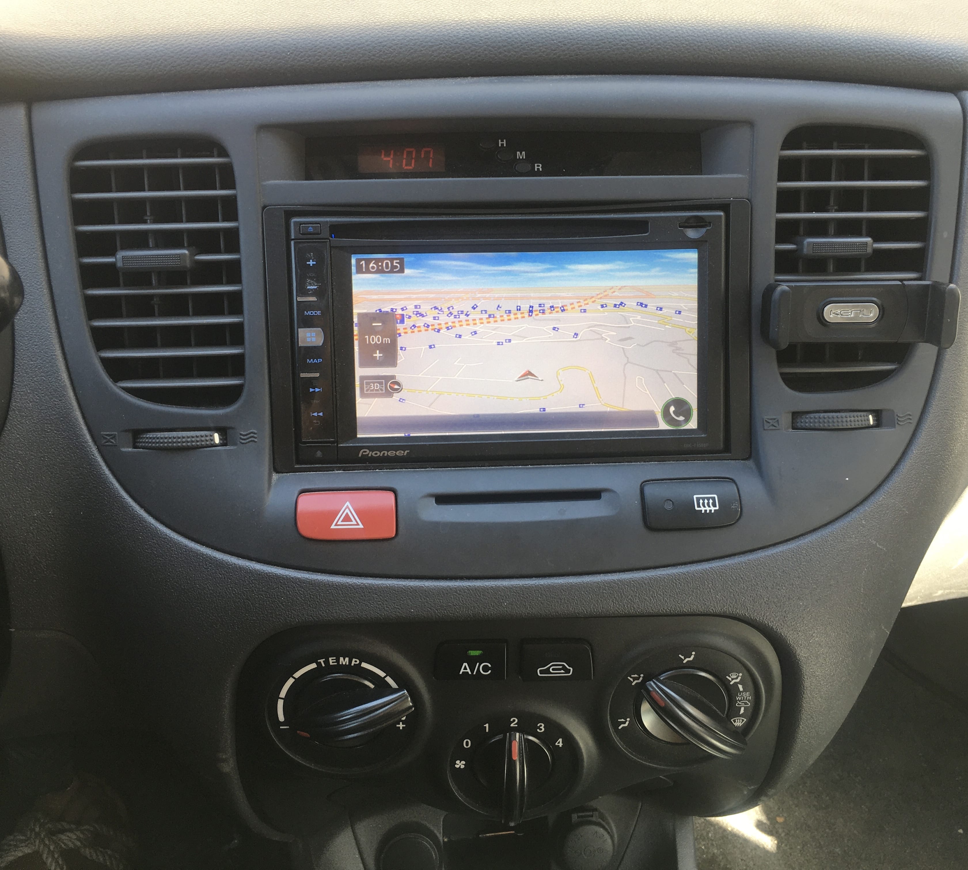 Kia Rio avec Audio Bluetooth