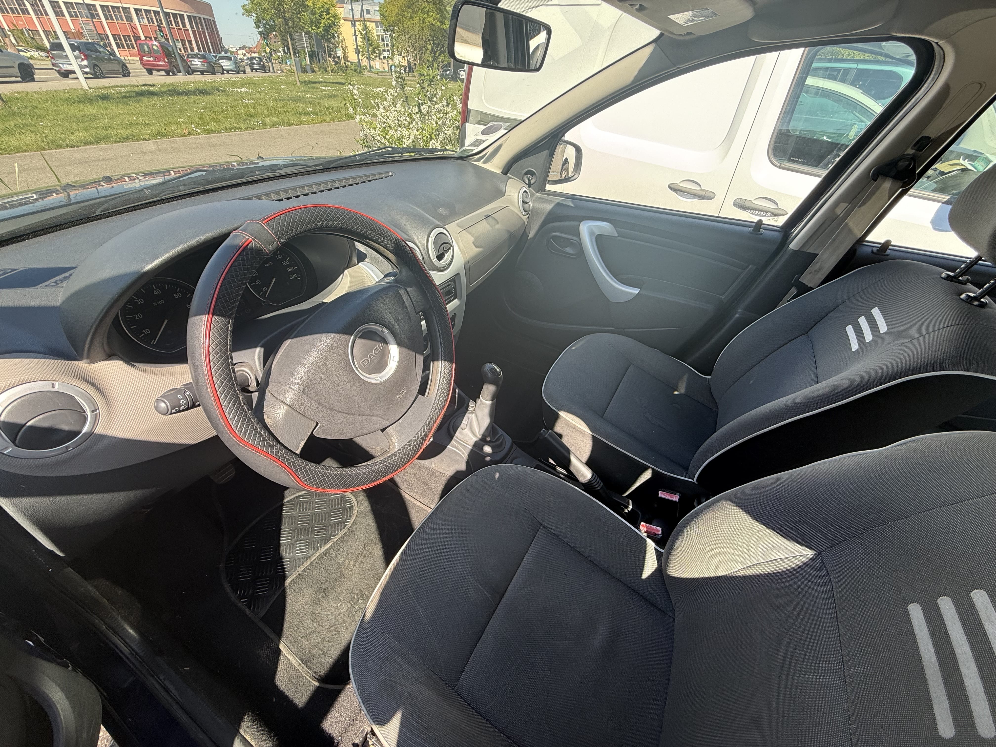 Dacia Sandero avec Attelage