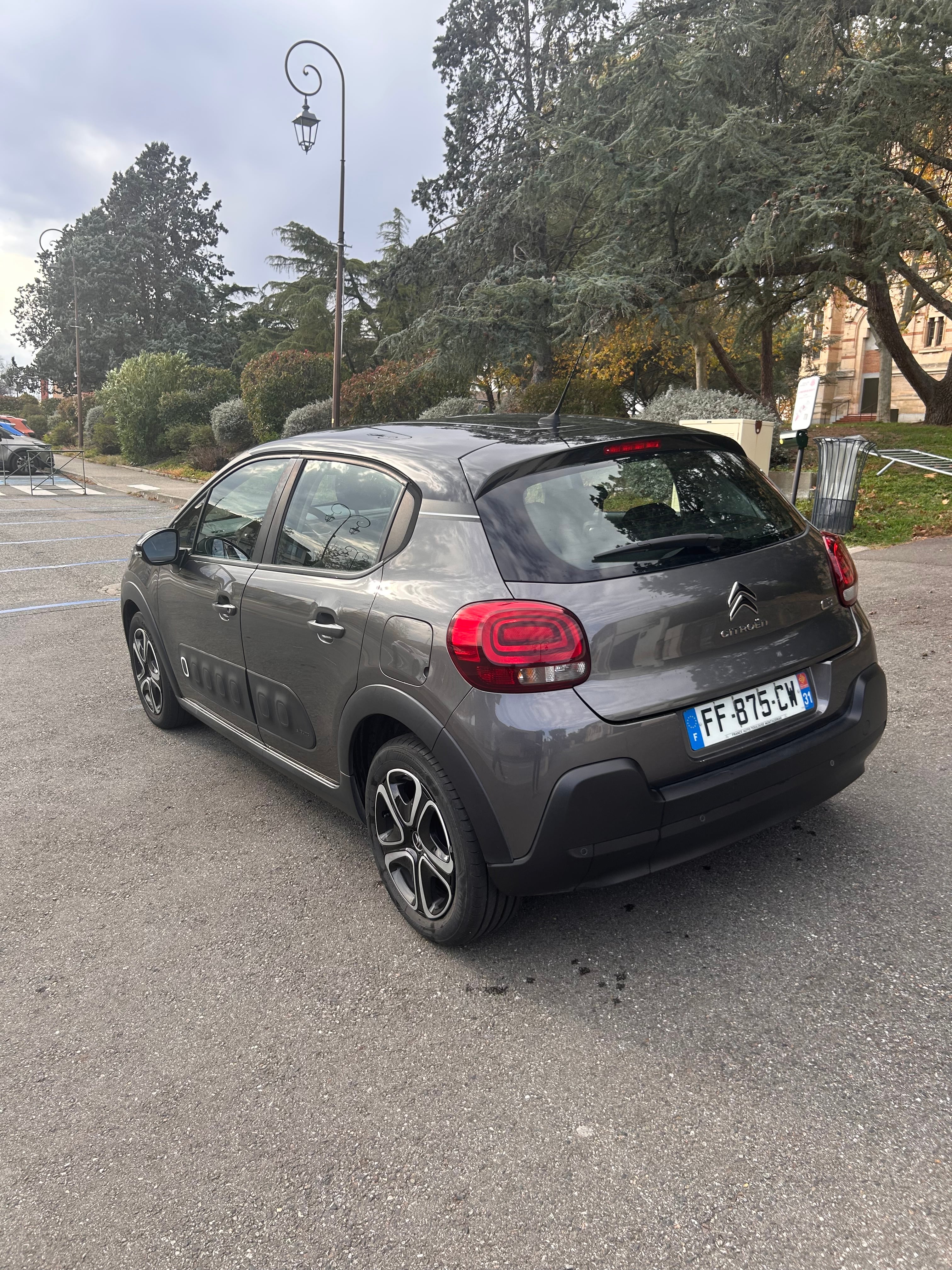 Citroen C3 1.2 2019 Aéroport Toulouse TLS avec GPS
