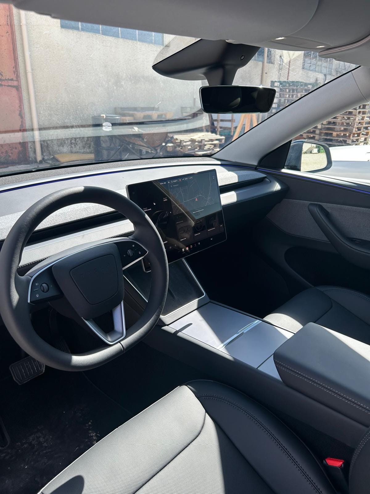 Tesla Model Y Long Range avec GPS