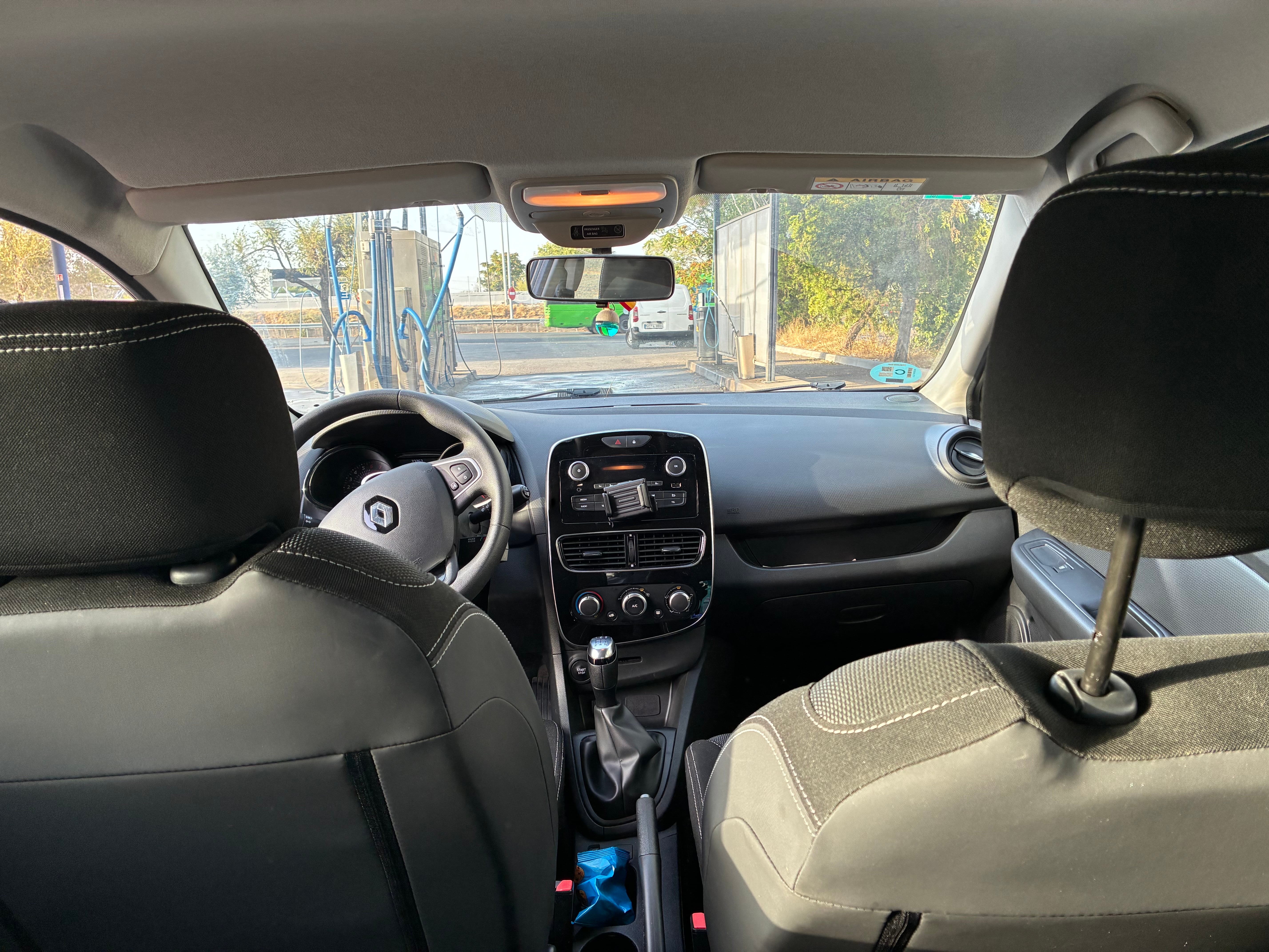 Renault Clio with USB charging ports
