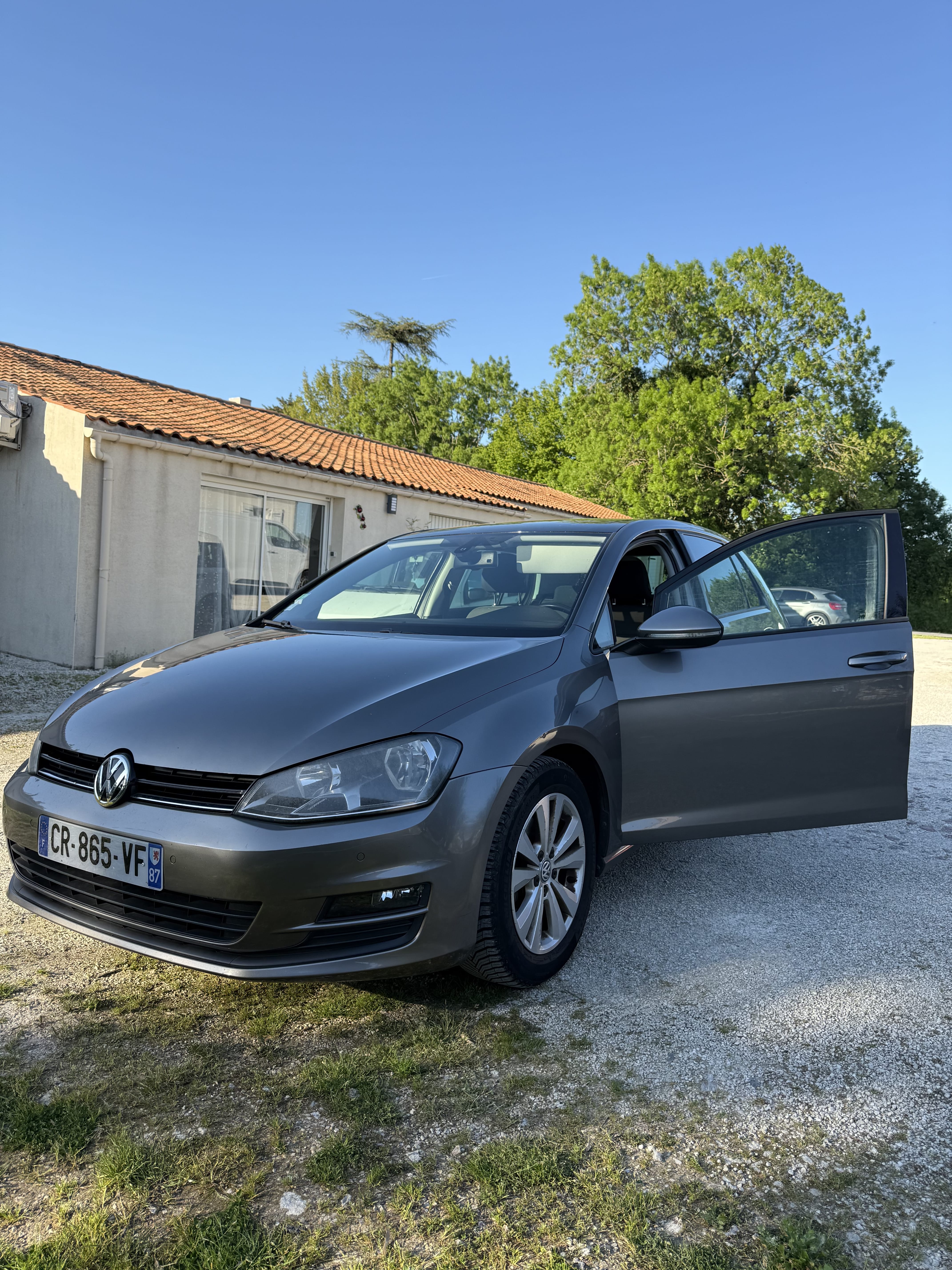 Volkswagen Golf, 2013, Essence 98, automatique