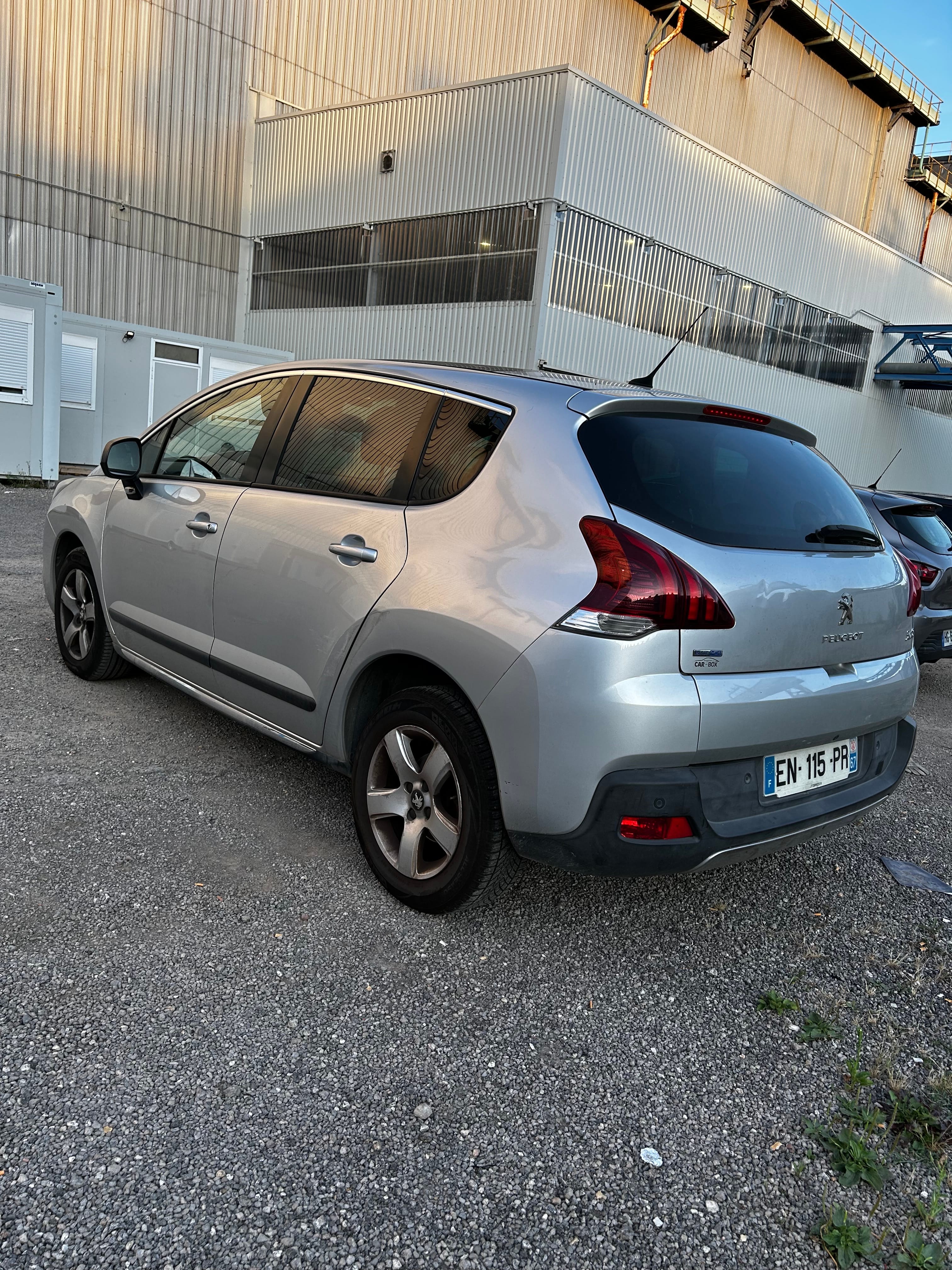 Peugeot 3008, 2016, Diesel, automatique