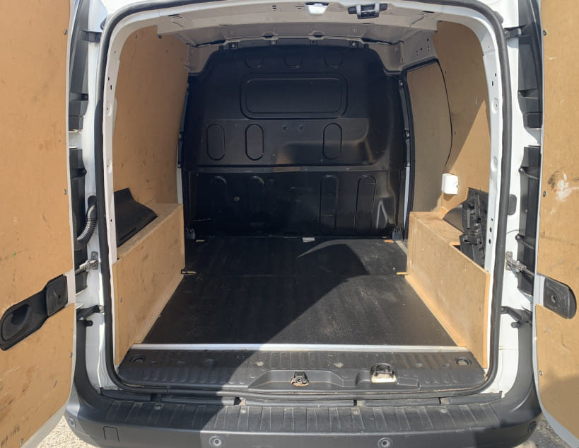 Renault Kangoo Express avec Siège bébé