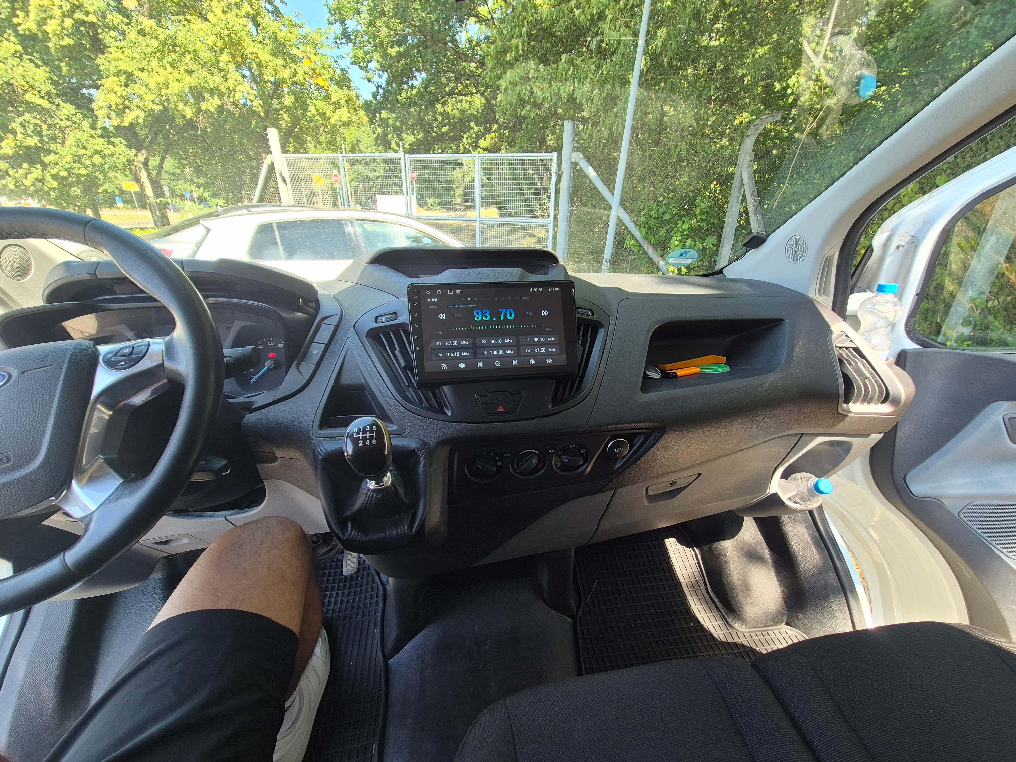 Ford Transit Custom Kastenwagen 2.2 mit Navigationsgerät