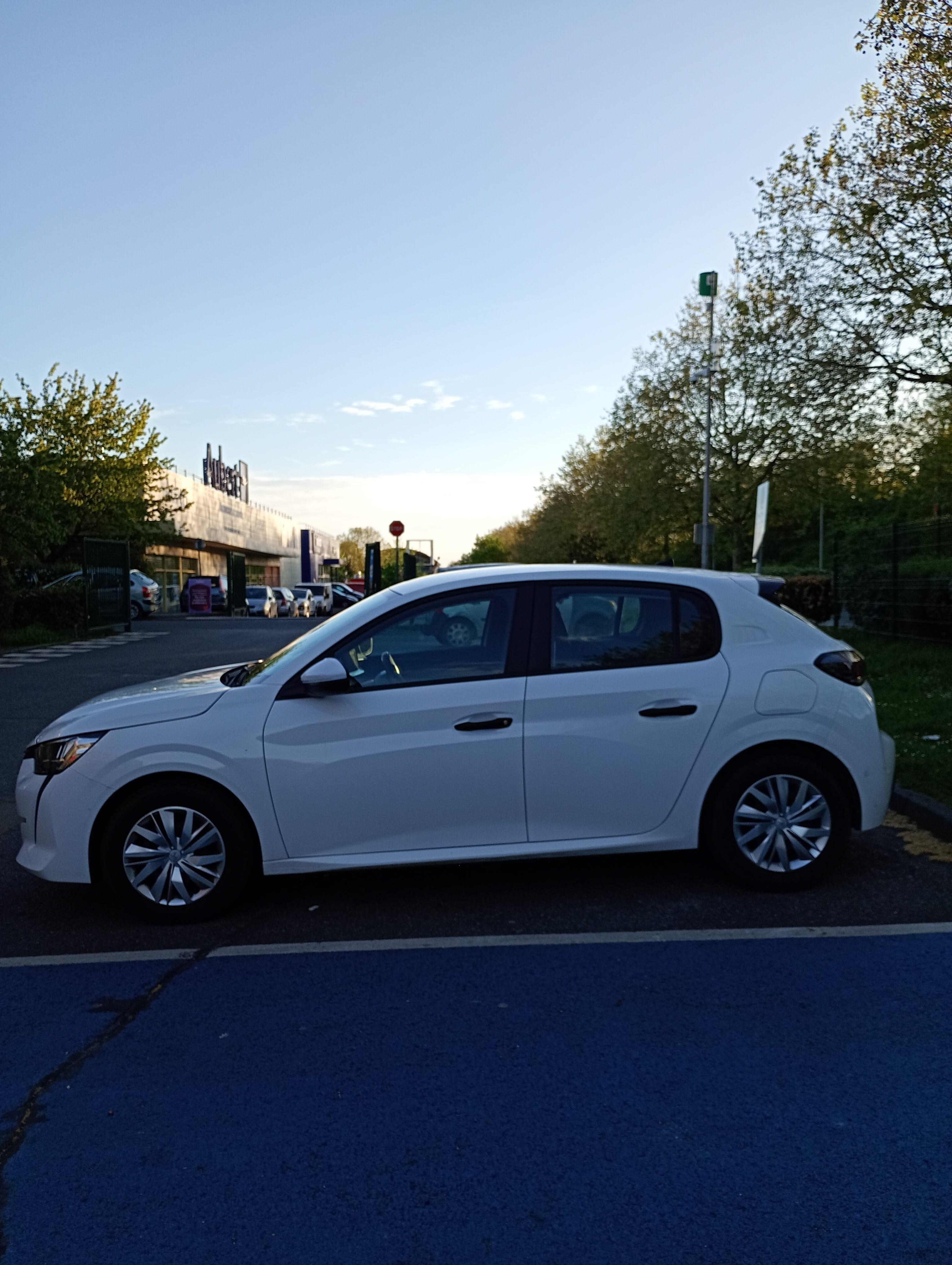 Peugeot 208 1.5 BlueHDI Affaire, 2021, Diesel