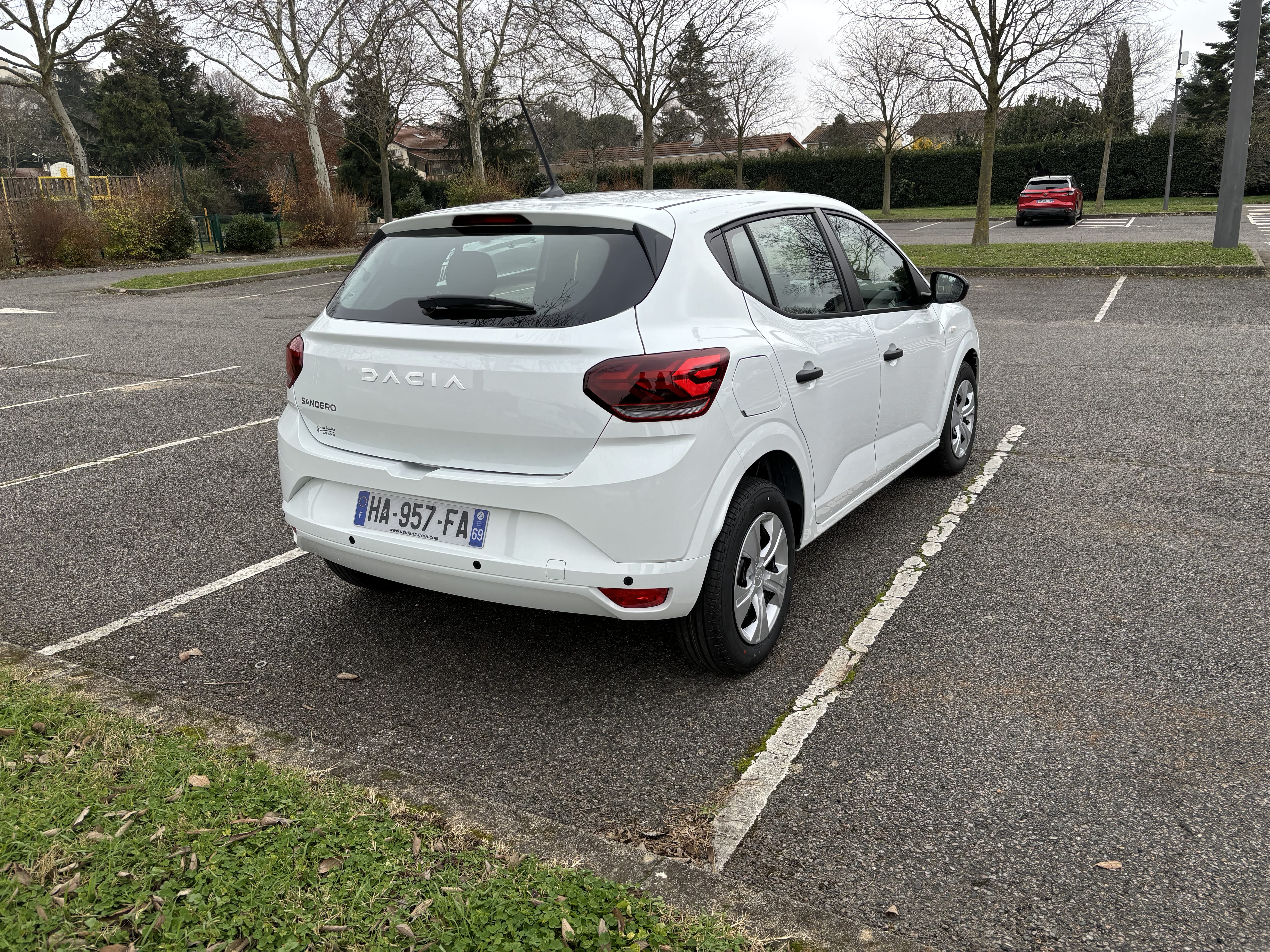 Dacia Sandero avec Siège bébé