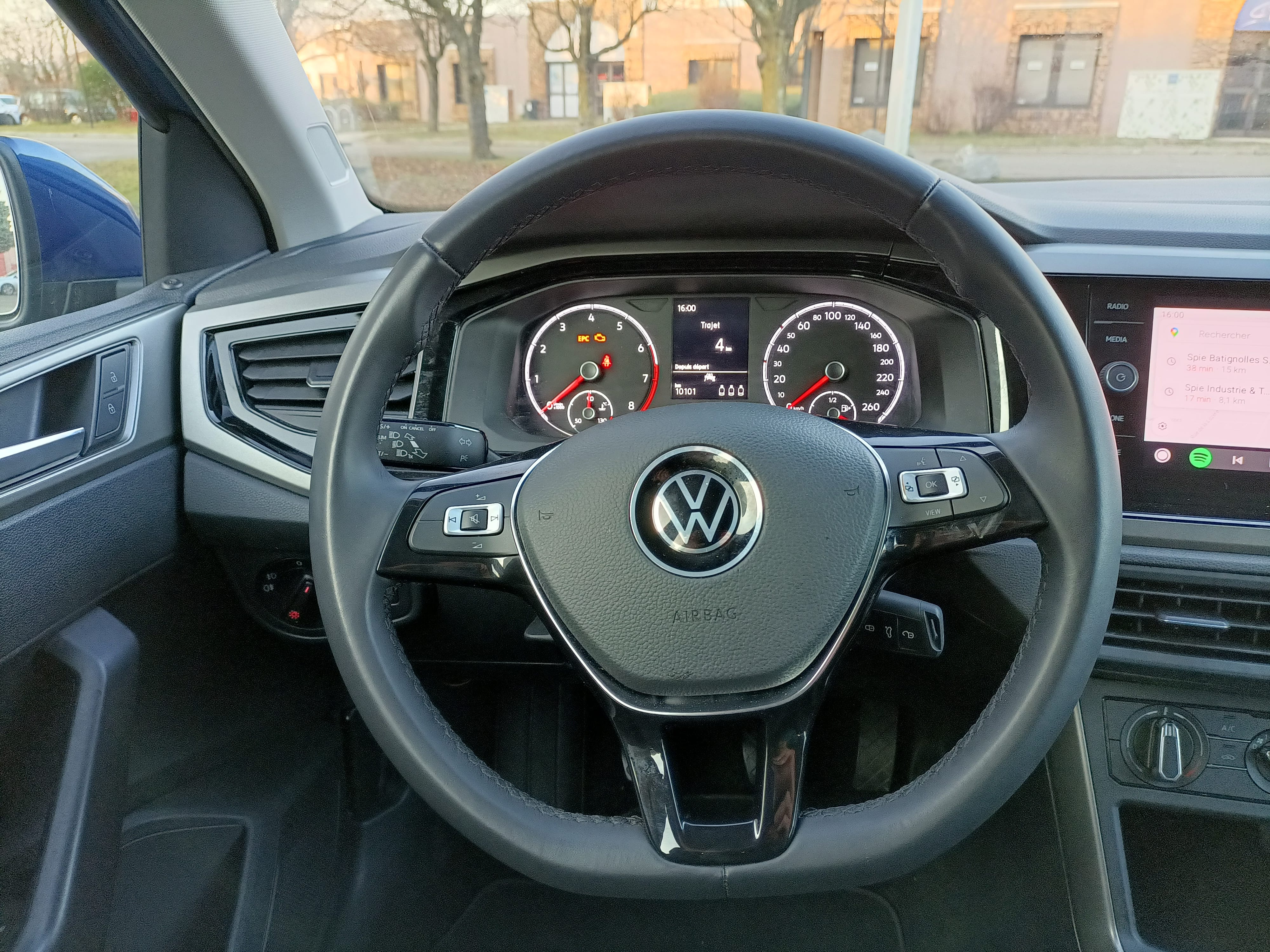 Volkswagen Polo 688
