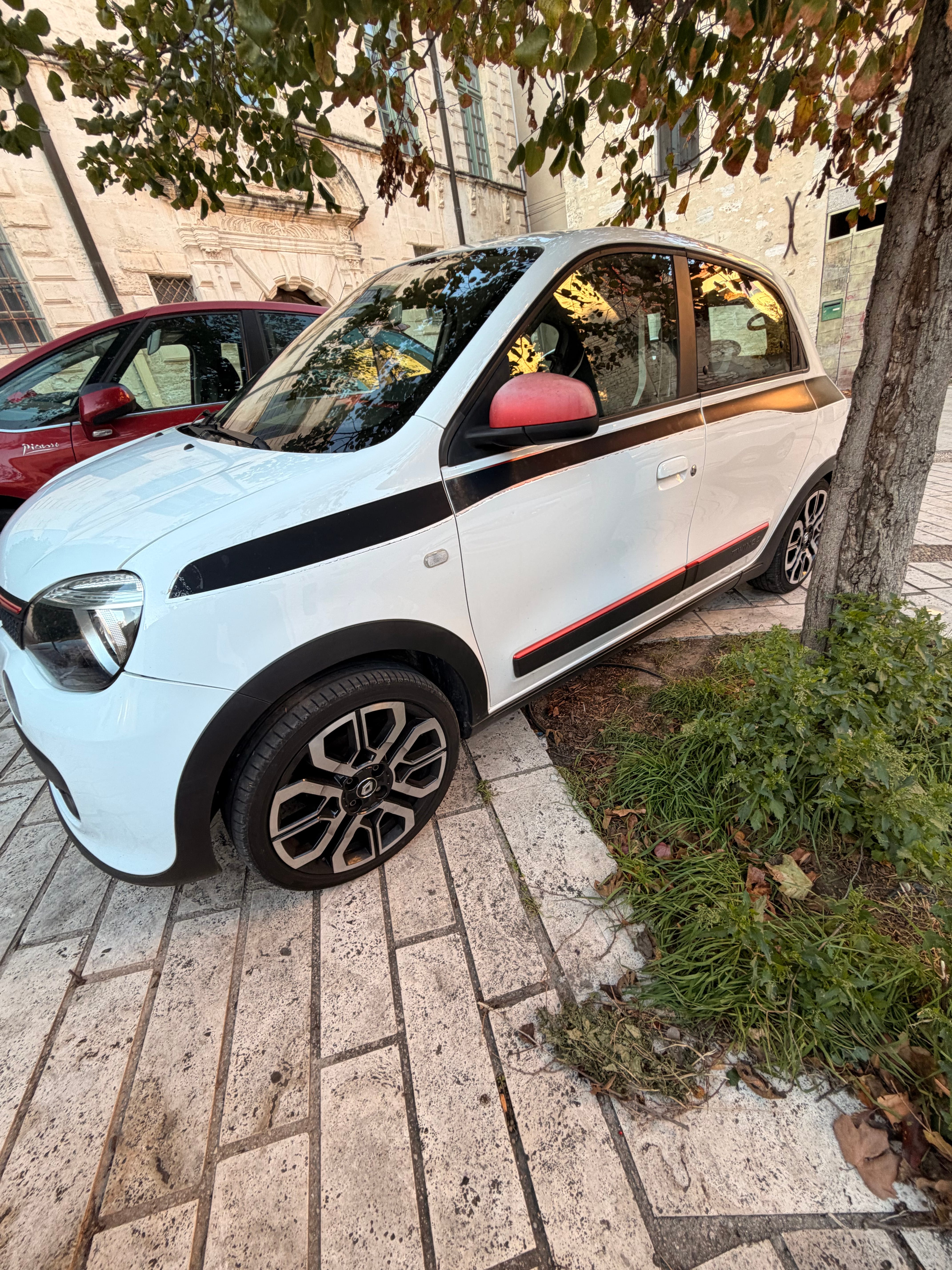 Renault Twingo III 90ch (full option) avec Régulateur de vitesse