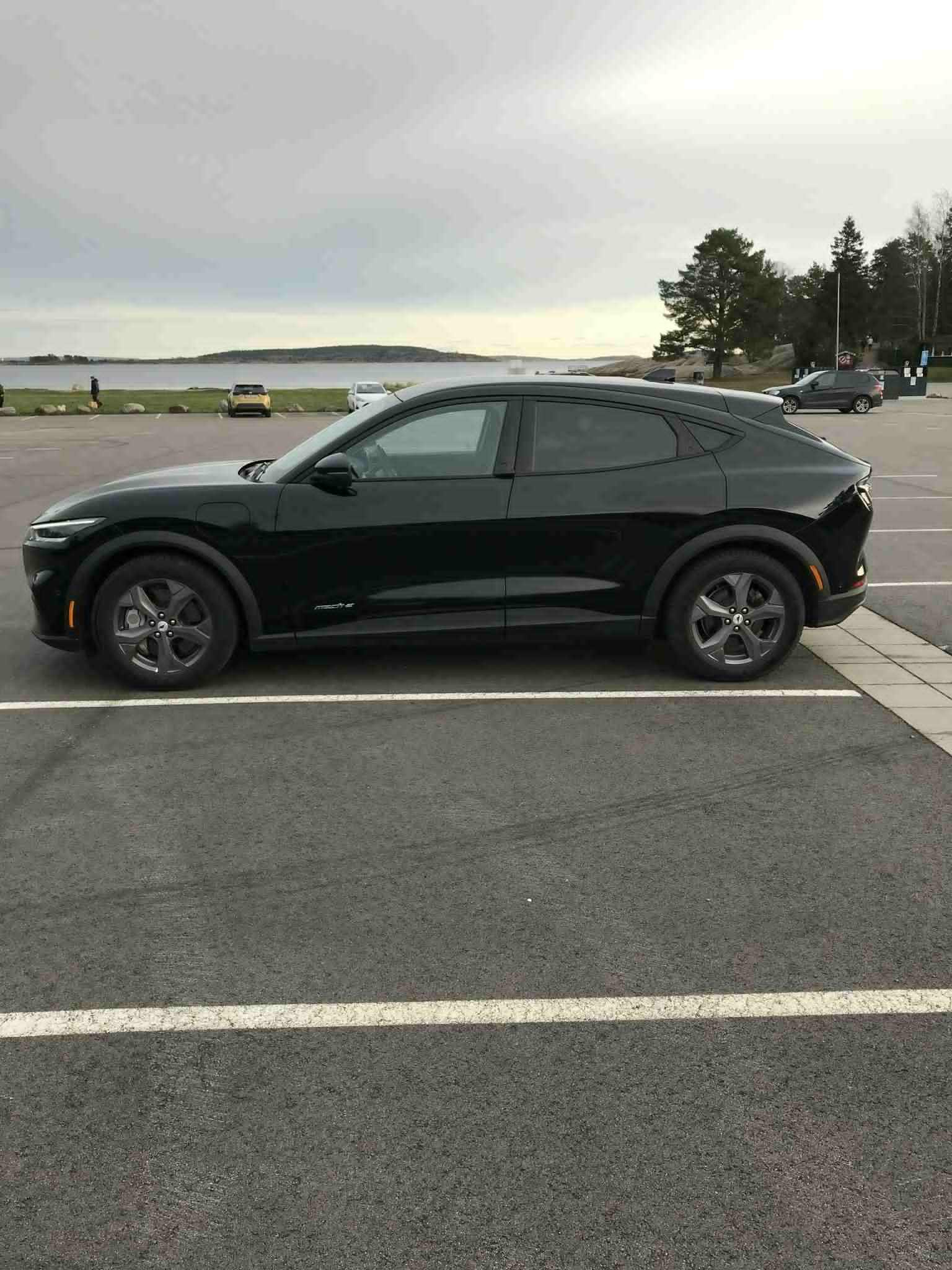 Ford Mustang Mach-E med Aircondition