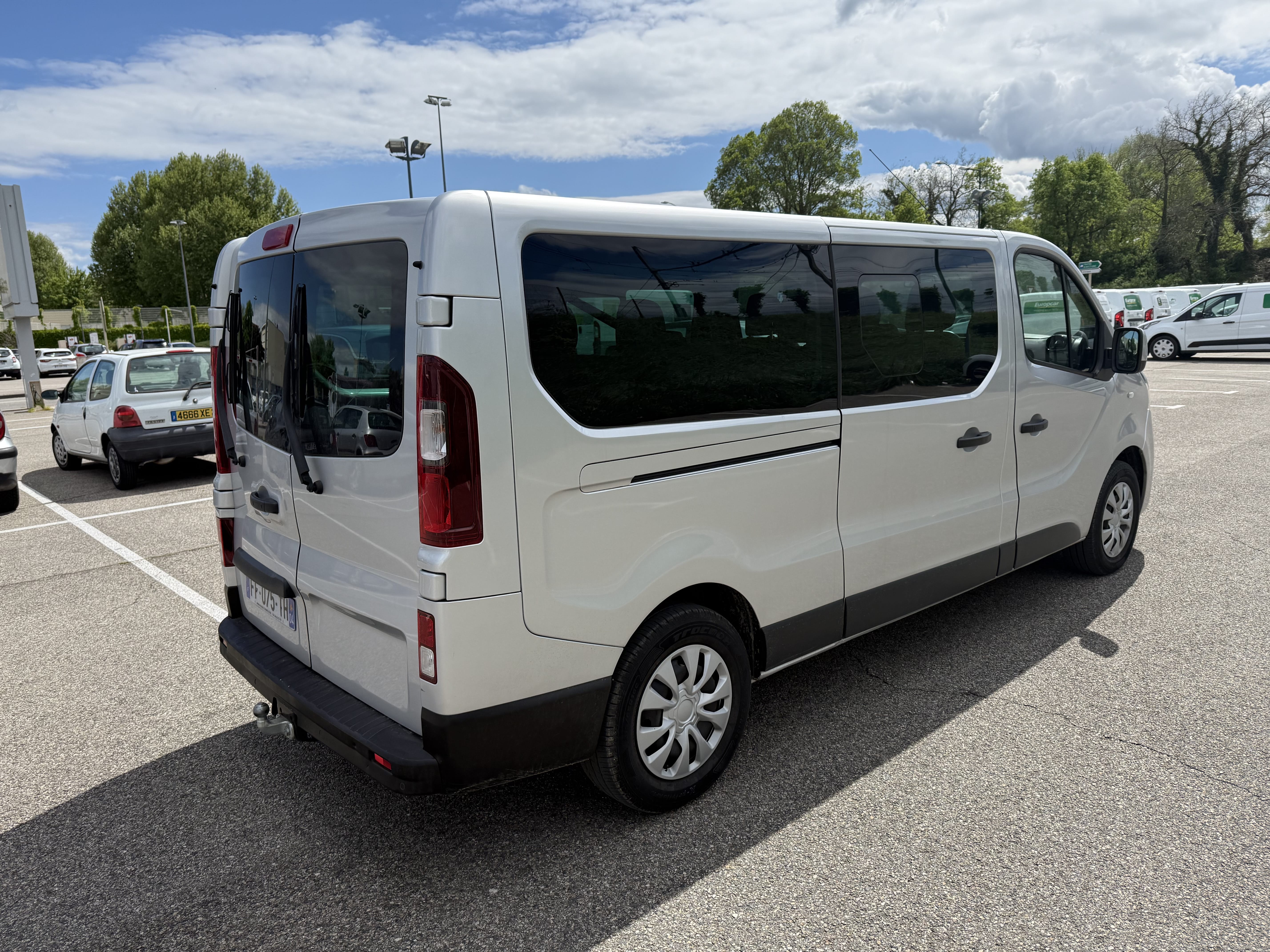 Renault Trafic Passenger avec GPS
