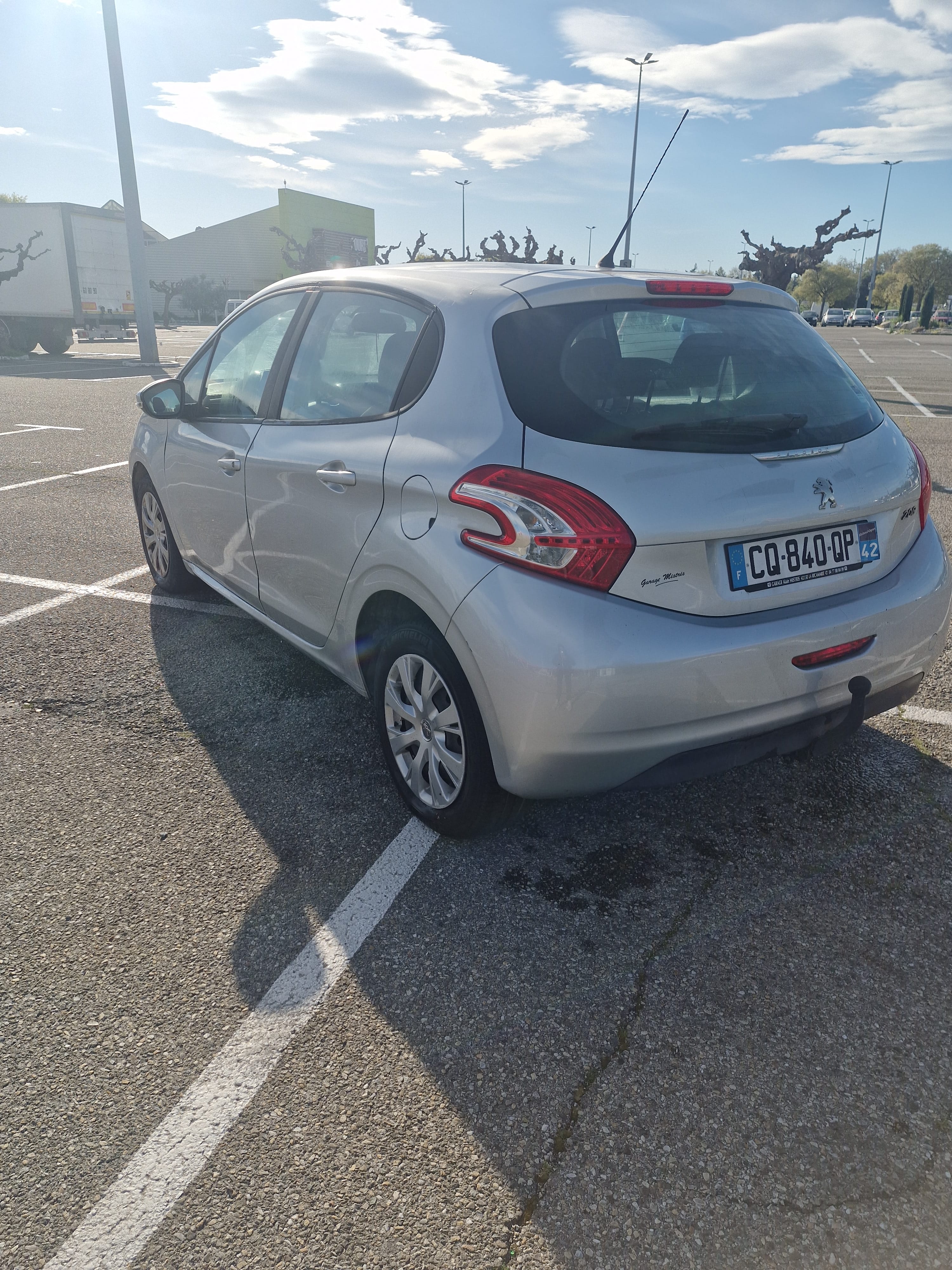 Peugeot 208 avec Régulateur de vitesse