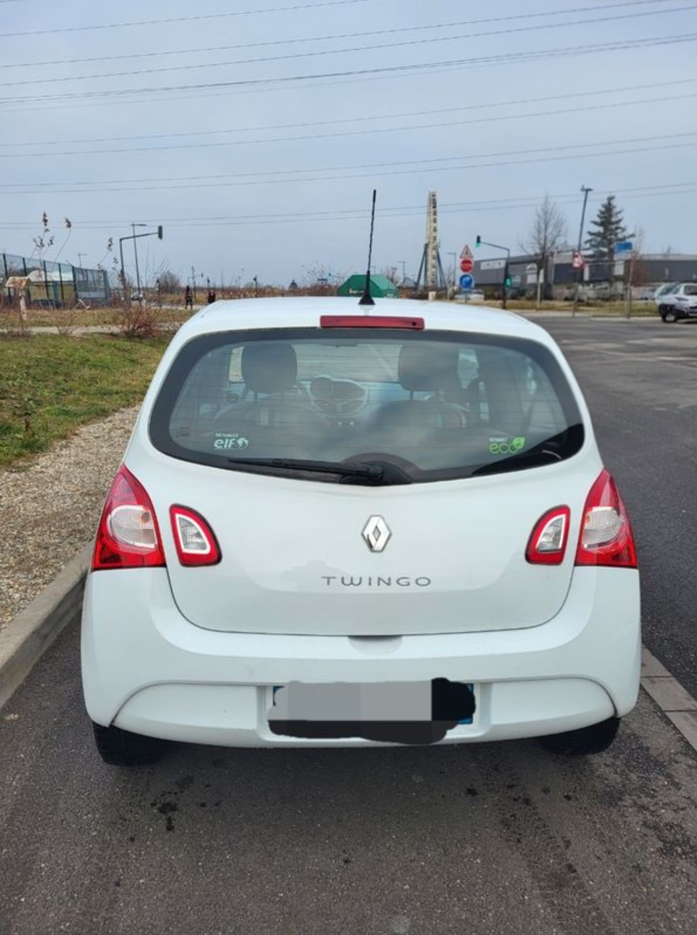 Renault Twingo 1,2 16s 4 chevaux fiscal avec Port USB