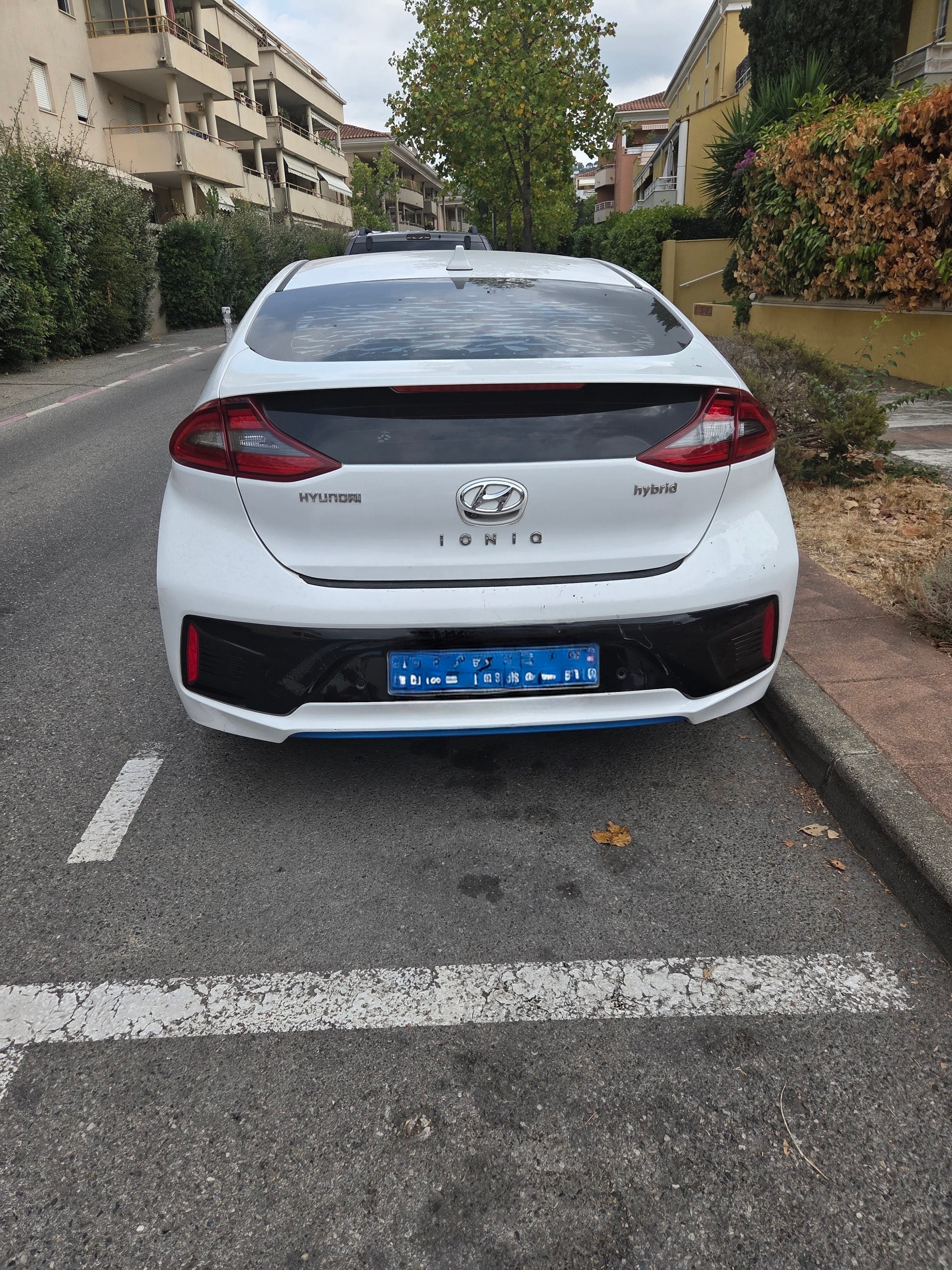 Hyundai Ioniq avec Caméra de recul