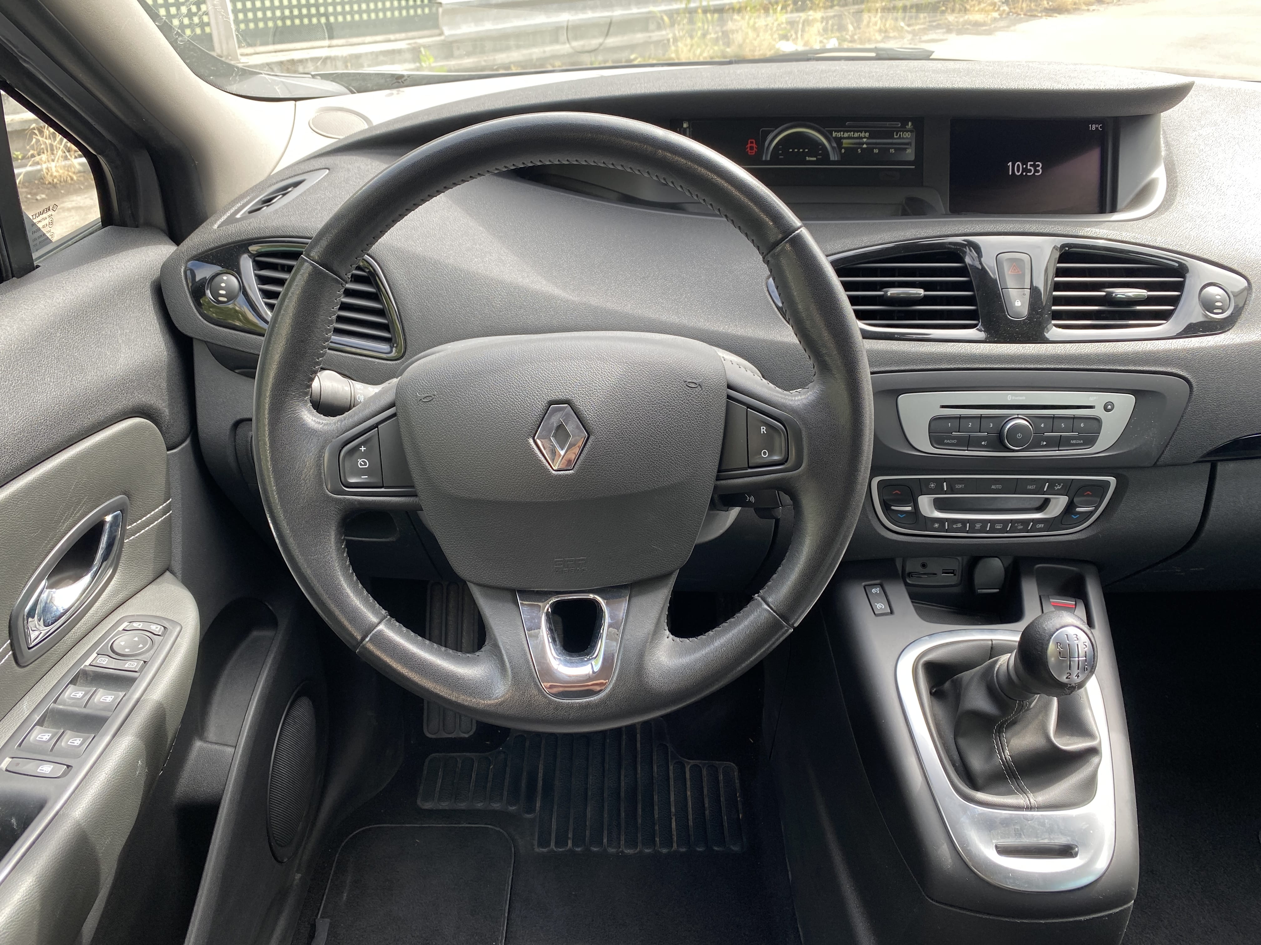 Renault Grand Scenic III 890 avec Régulateur de vitesse