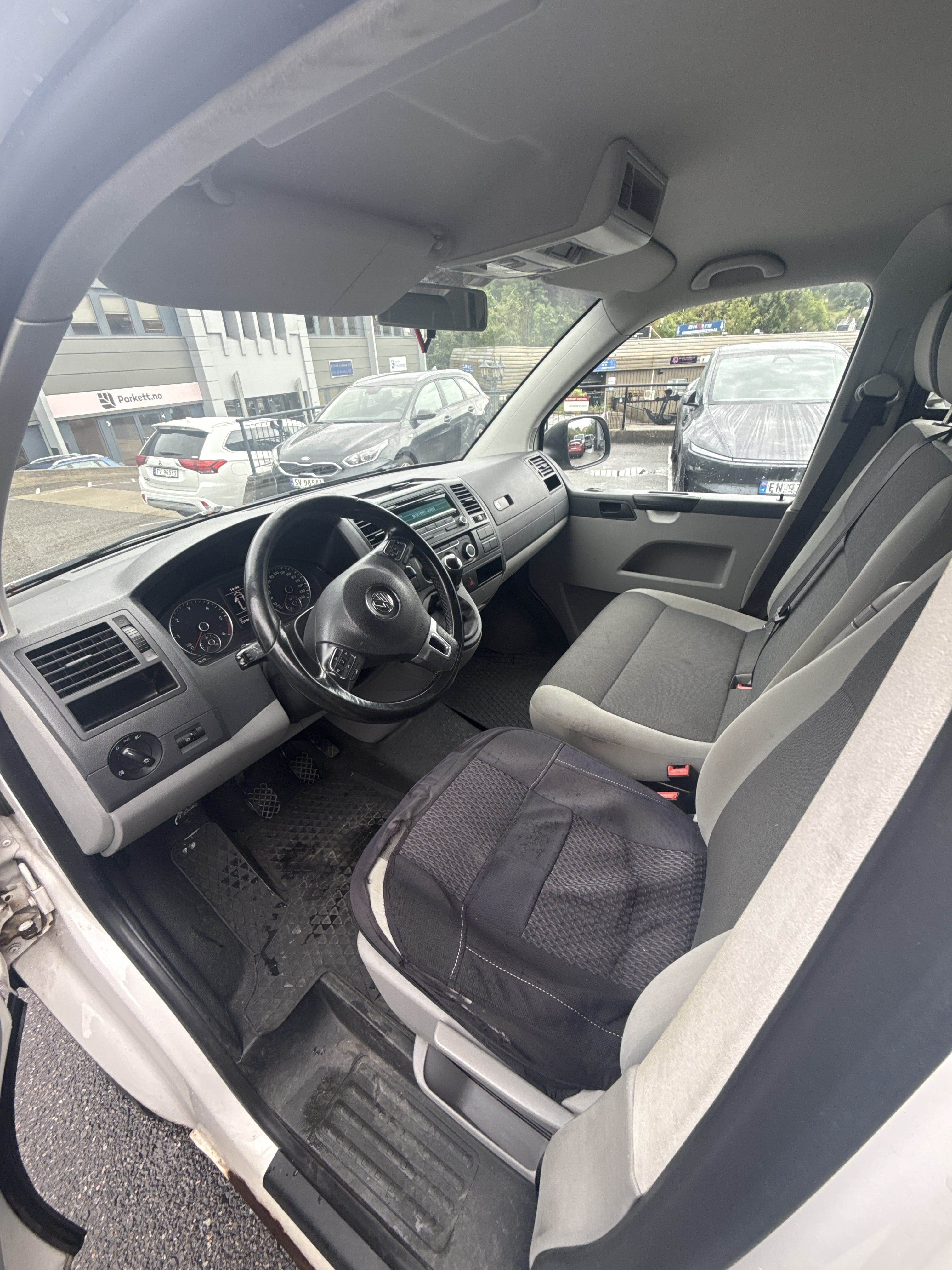 Volkswagen Transporter med Bluetooth audio