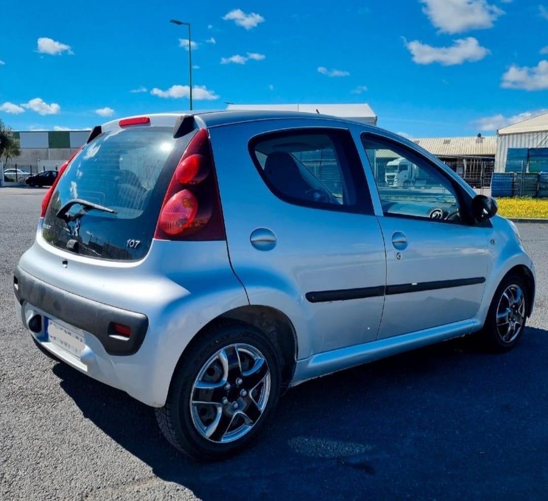 Peugeot 107