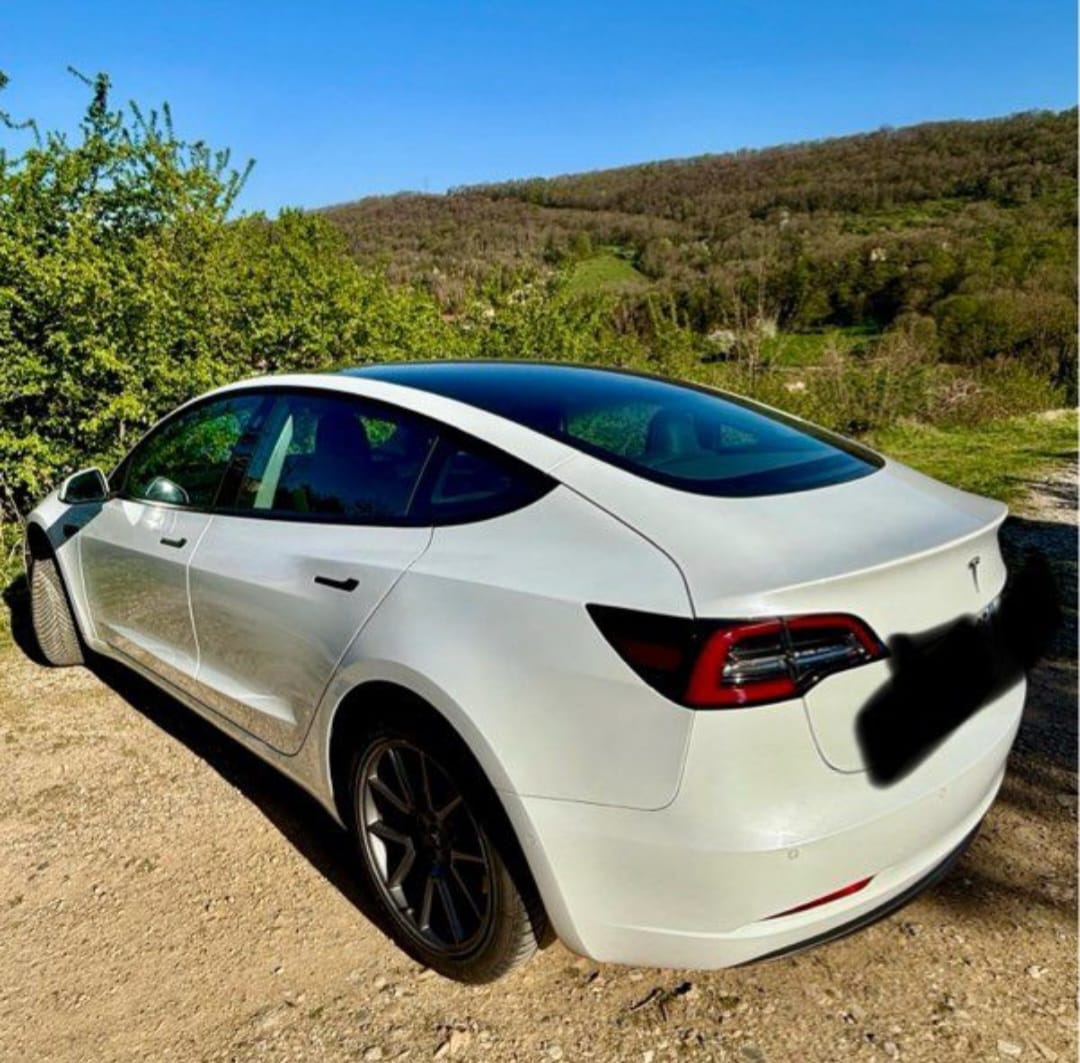 Tesla Model 3 avec Climatisation