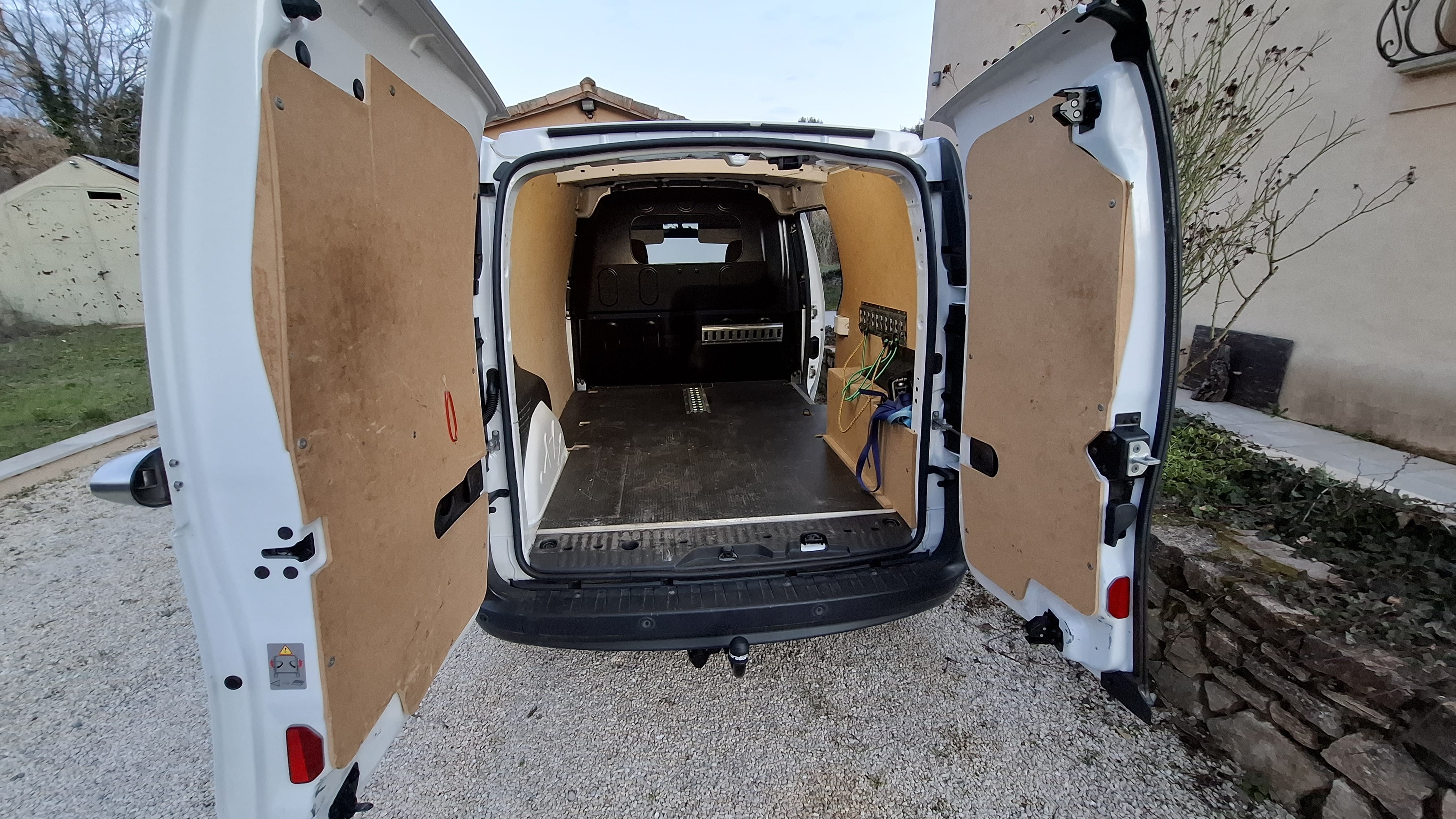 Renault Kangoo Fourgon (version longue L2) avec Audio Bluetooth