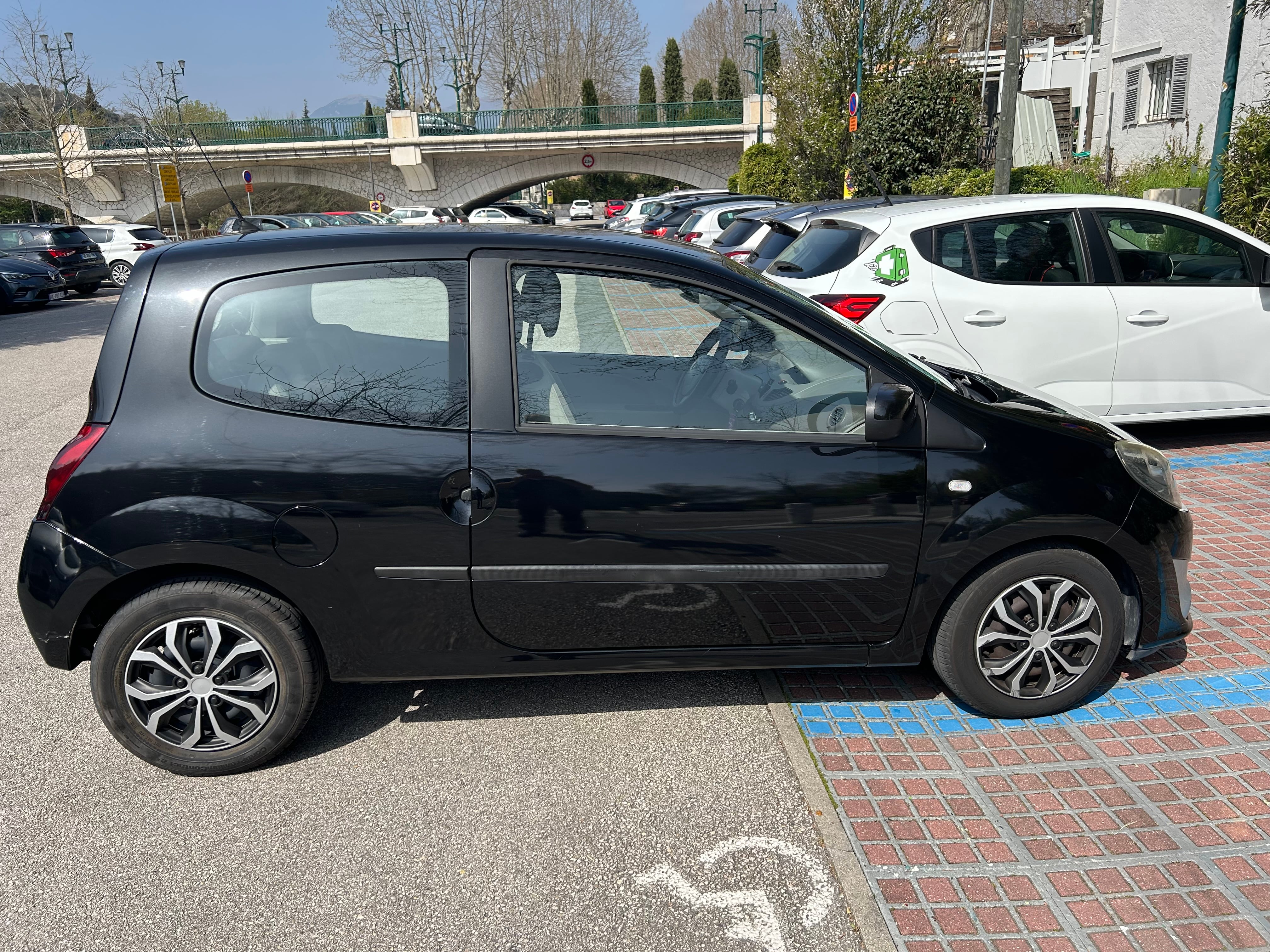 Renault Twingo avec Climatisation